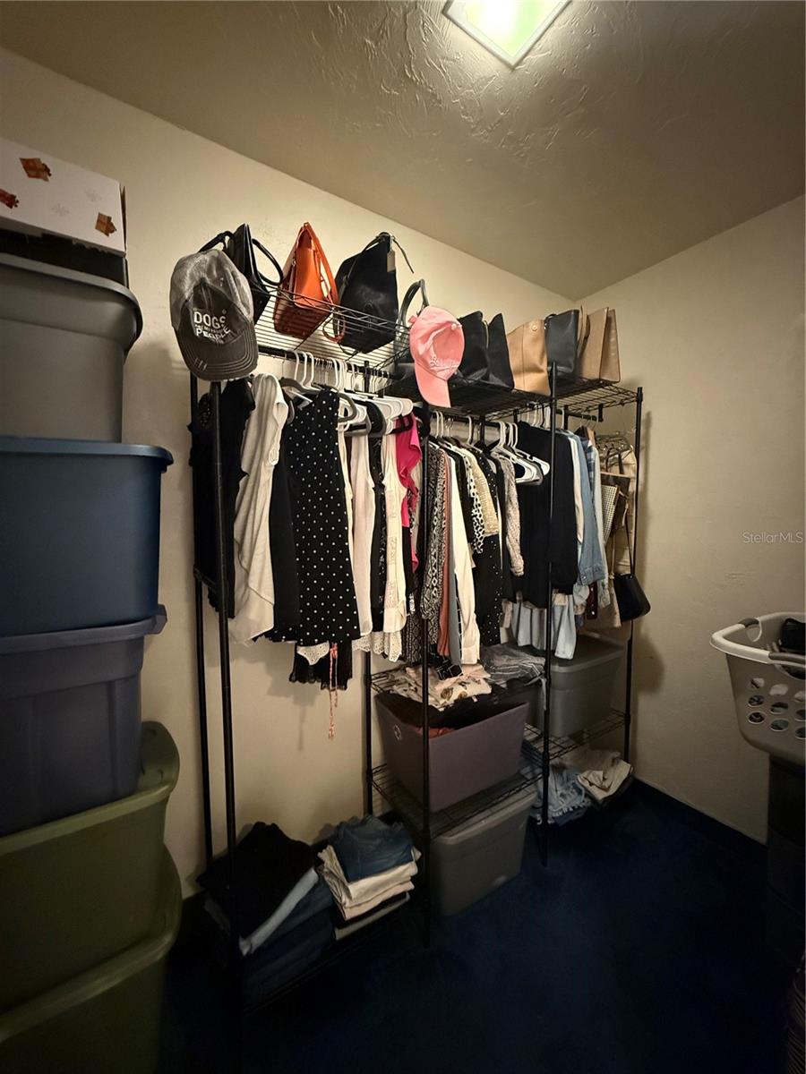 O6310480 Property Photo