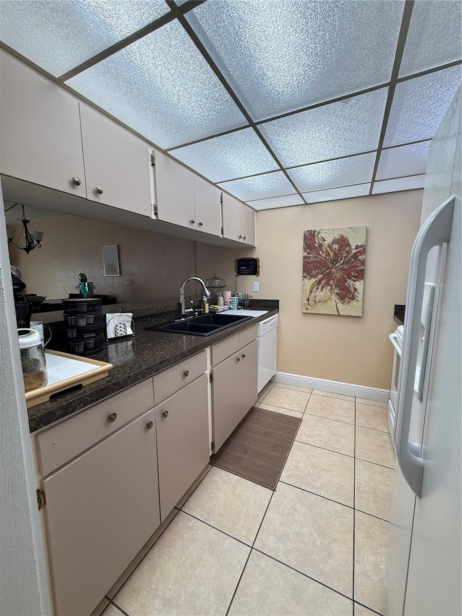 O6310480 Property Photo