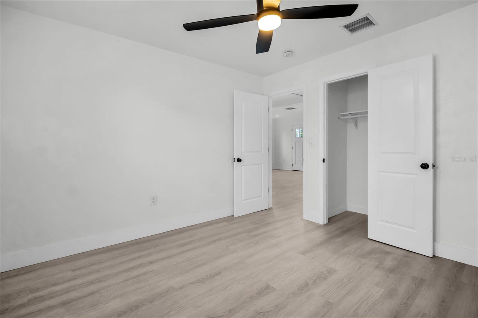 4000 GROVE ST S, ST PETERSBURG, FL, 33705