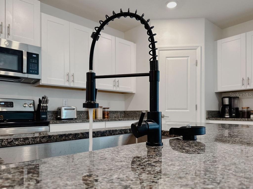 6444 BAR S BAR TRL, ZEPHYRHILLS, FL, 33541