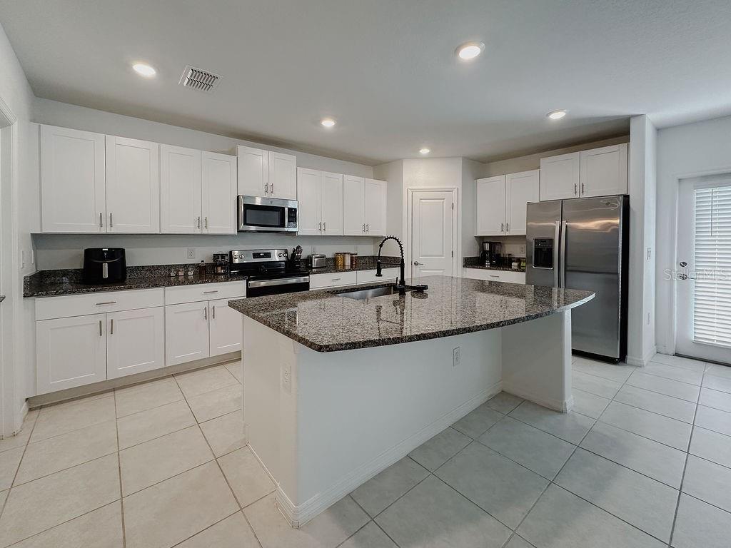 6444 BAR S BAR TRL, ZEPHYRHILLS, FL, 33541