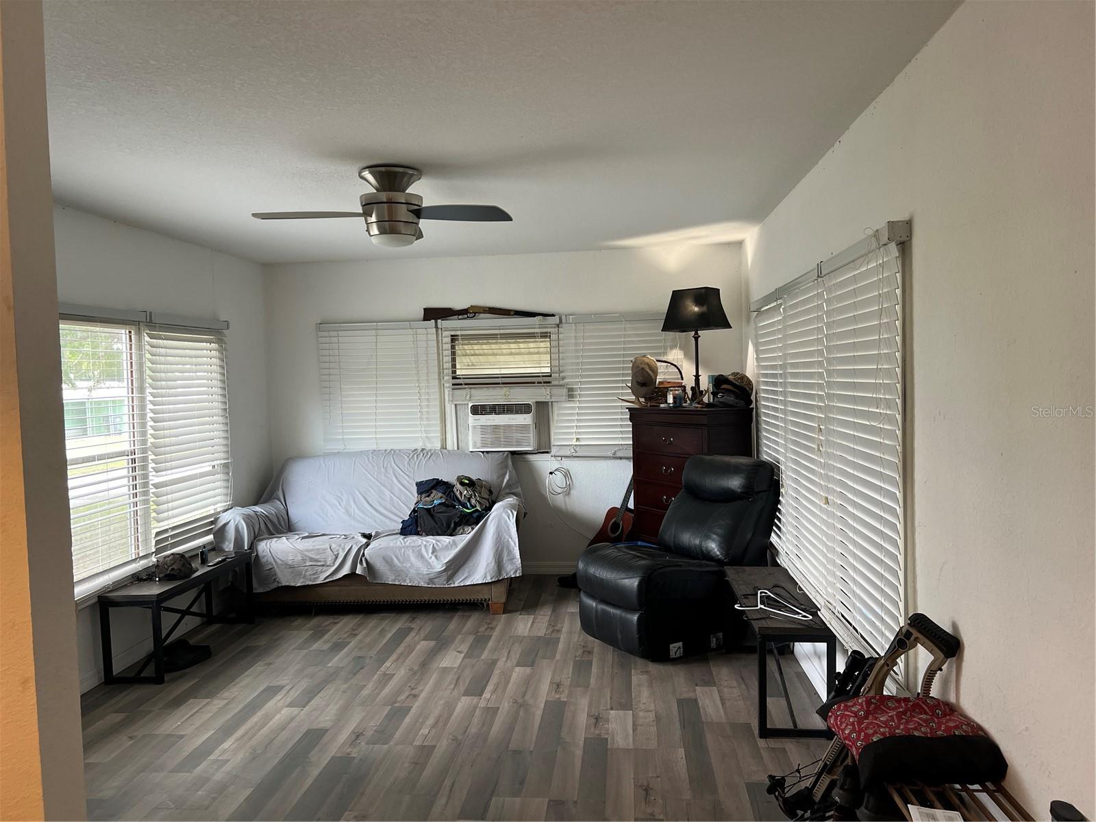 S5127222 Property Photo