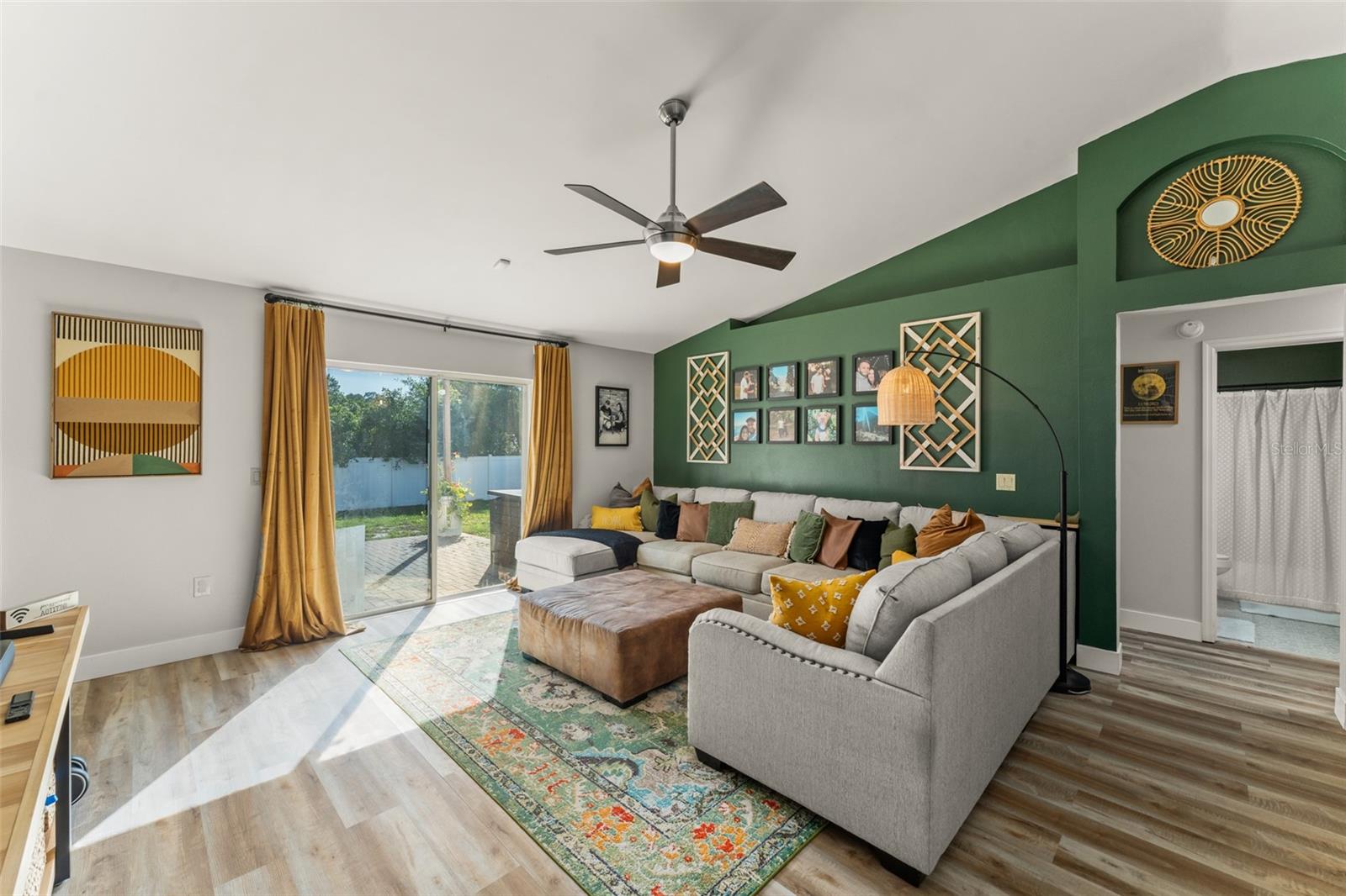 3270 COURTLAND BLVD, DELTONA, FL, 32738