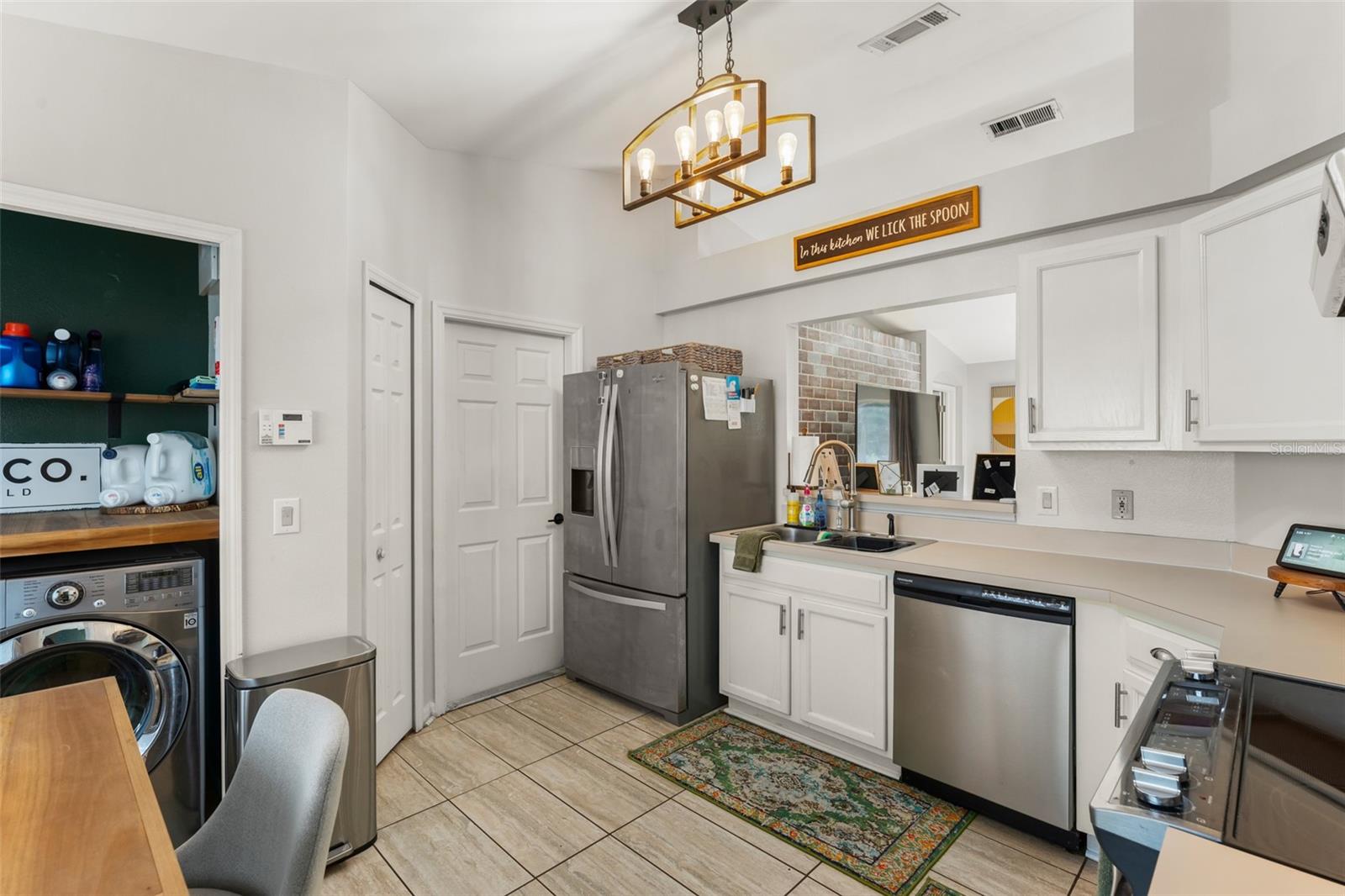 3270 COURTLAND BLVD, DELTONA, FL, 32738