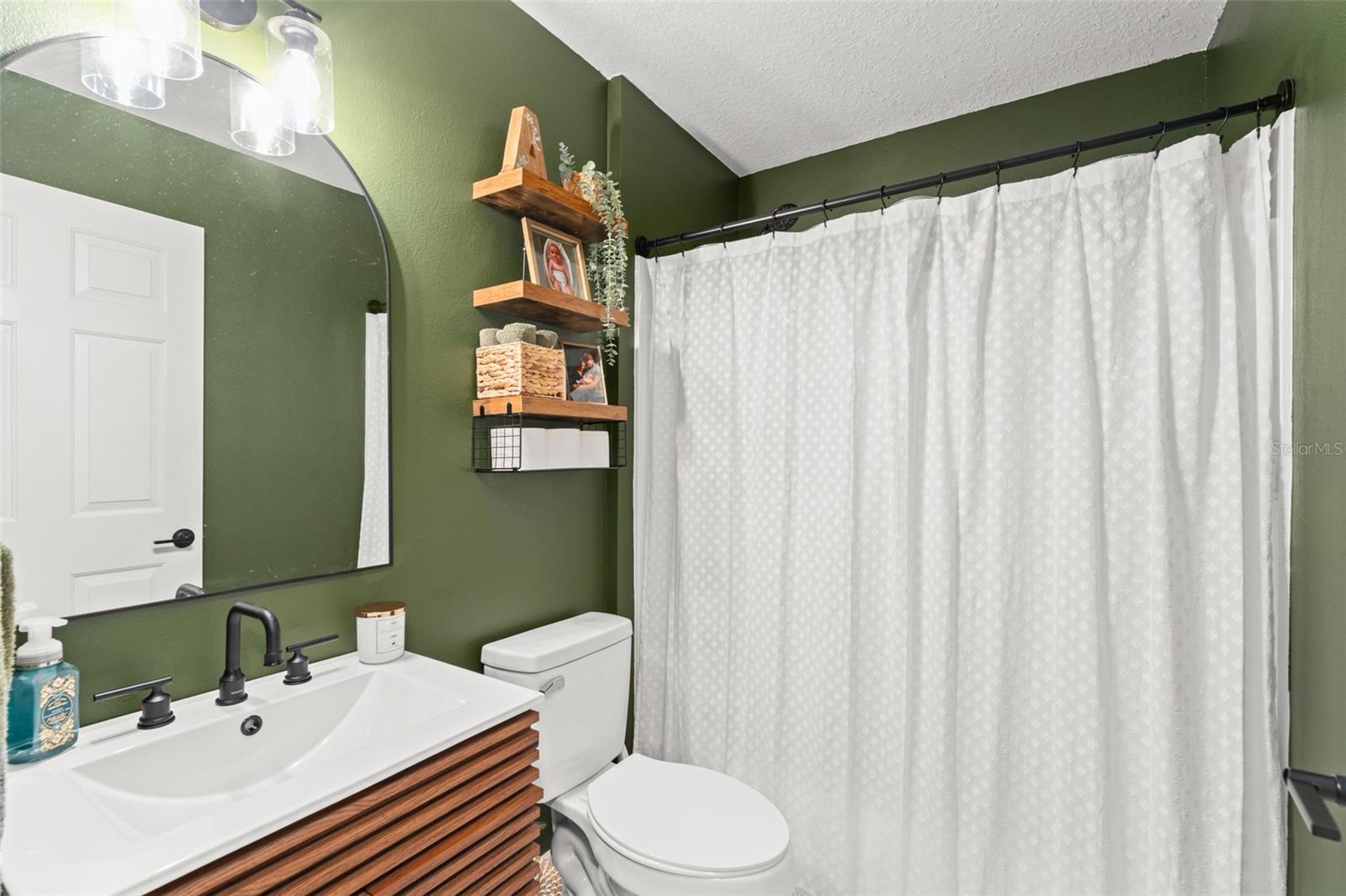 3270 COURTLAND BLVD, DELTONA, FL, 32738