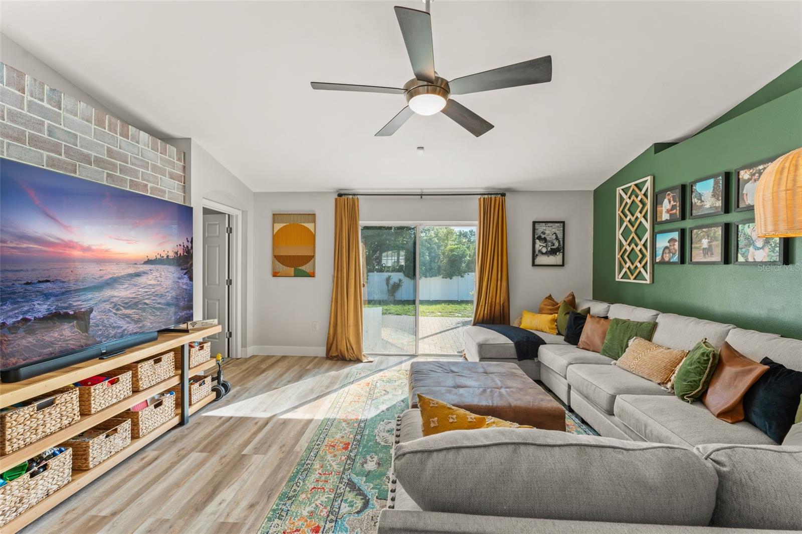 3270 COURTLAND BLVD, DELTONA, FL, 32738