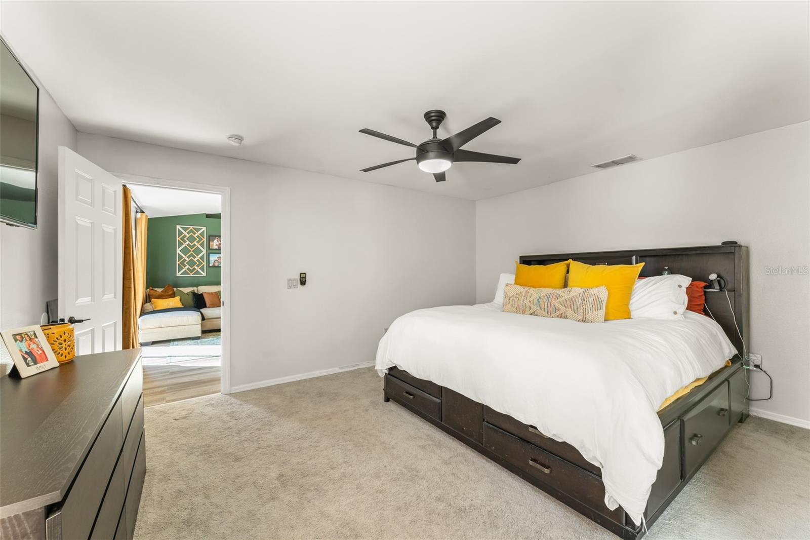 3270 COURTLAND BLVD, DELTONA, FL, 32738