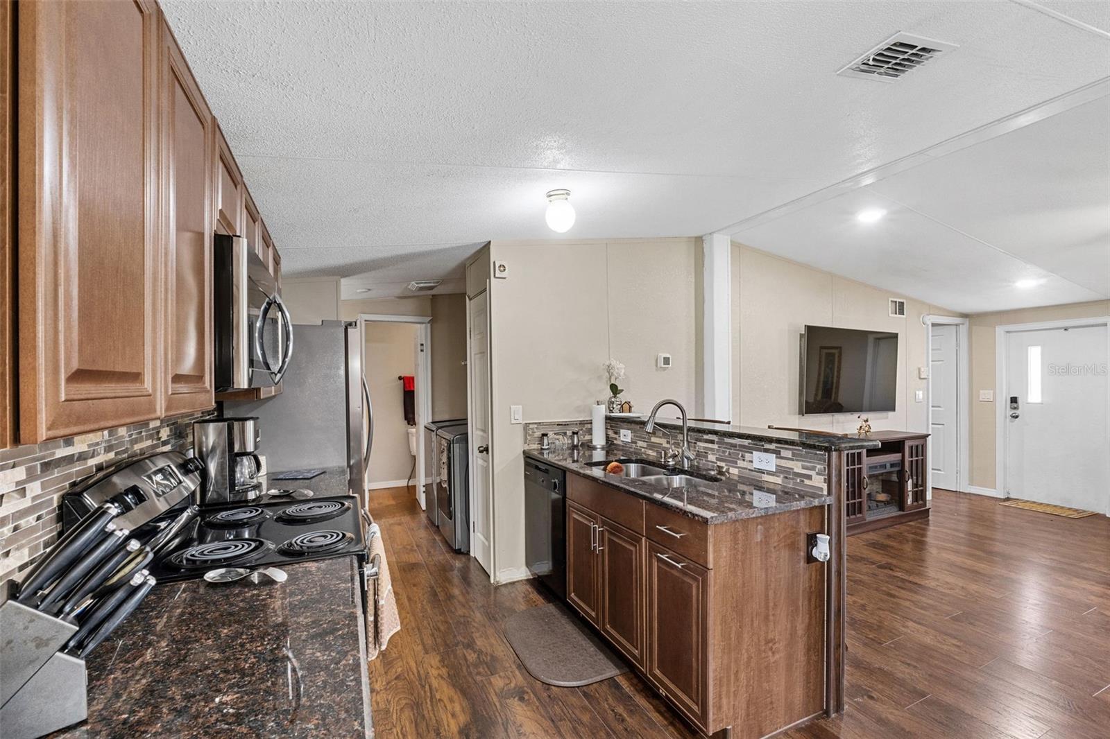 1020 US HIGHWAY 98 W, FROSTPROOF, FL, 33843