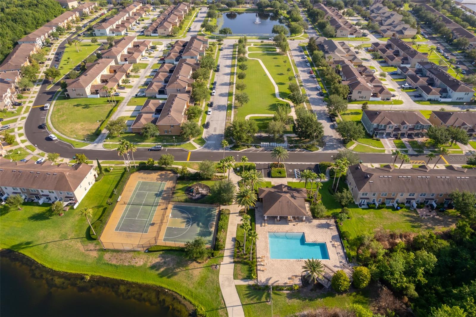 10733 SAVANNAH LANDING CIR, ORLANDO, FL, 32832