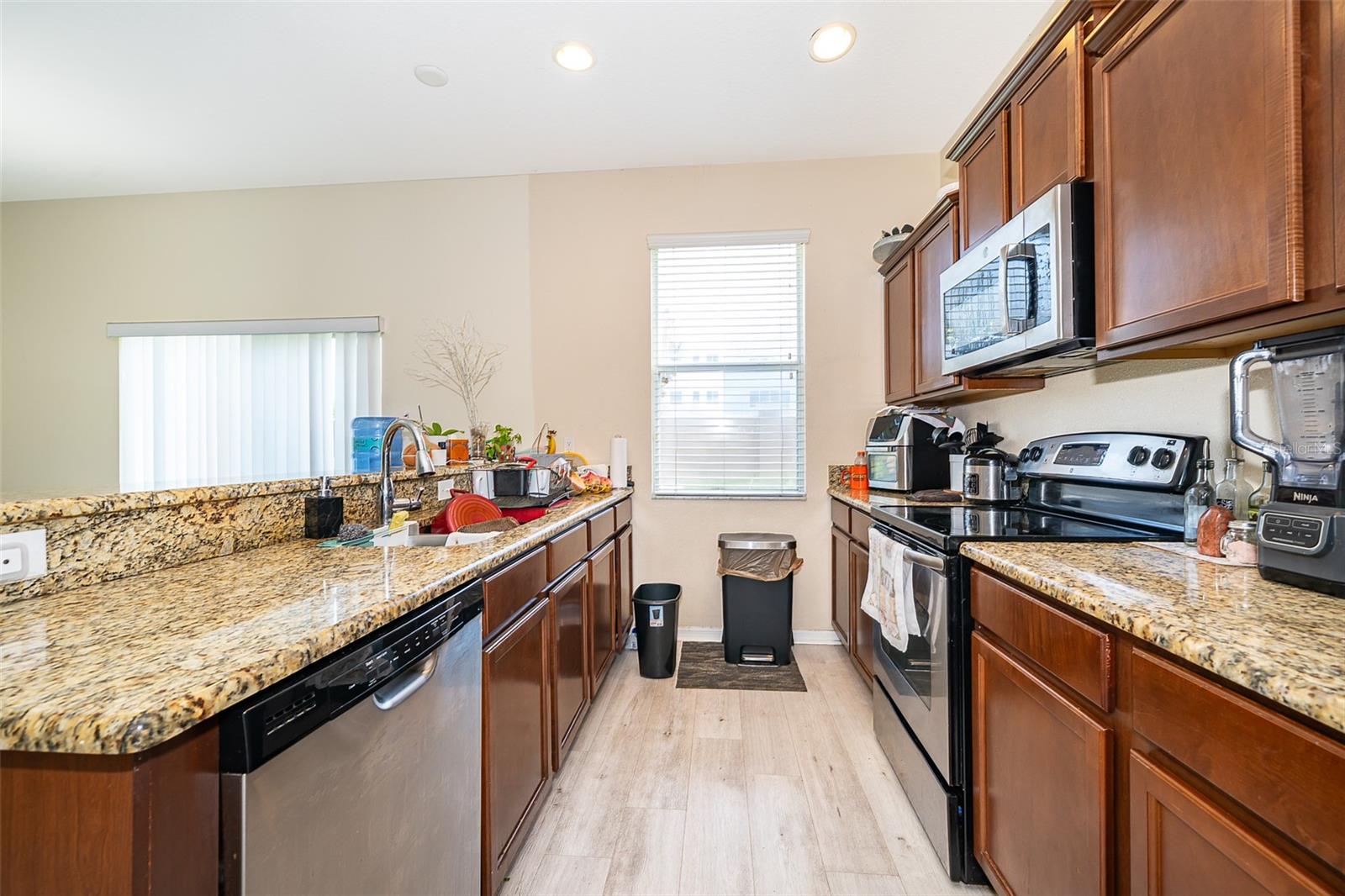 10733 SAVANNAH LANDING CIR, ORLANDO, FL, 32832