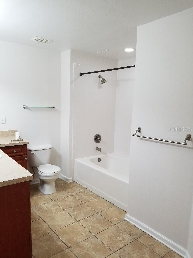 5111 BAY CLUB CIR #5111, TAMPA, FL, 33607