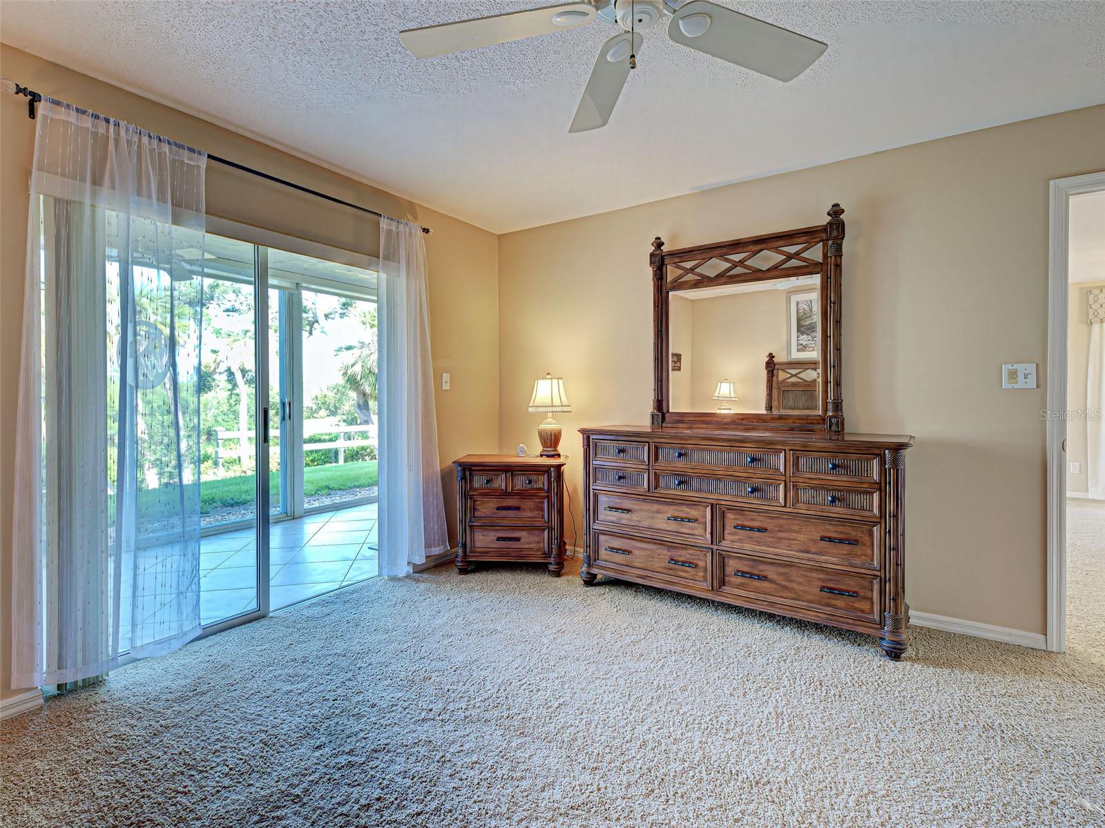 821 WATERSIDE DR #106, VENICE, FL, 34285