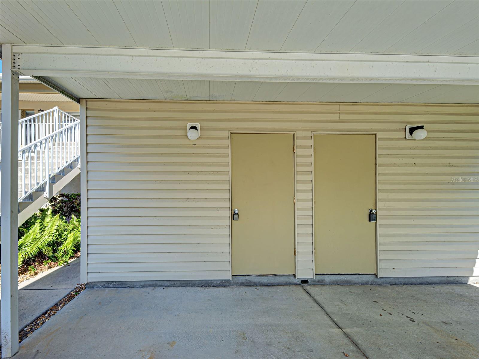 821 WATERSIDE DR #106, VENICE, FL, 34285