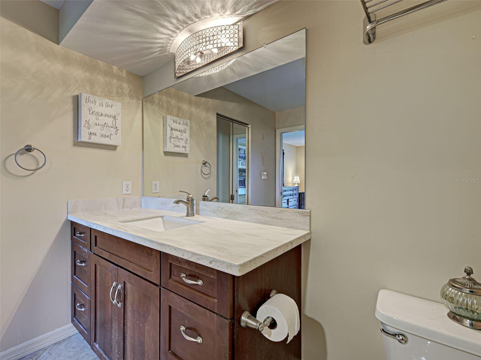 821 WATERSIDE DR #106, VENICE, FL, 34285