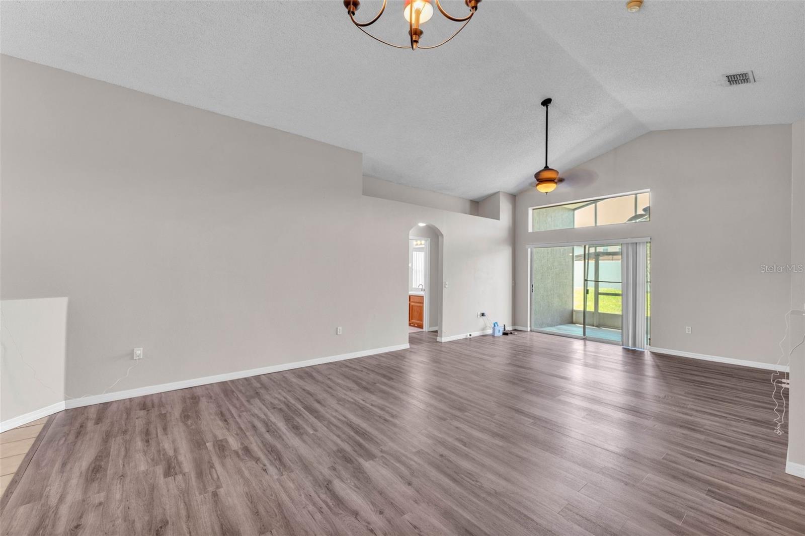 420 SIR PHILLIPS DR, DAVENPORT, FL, 33837