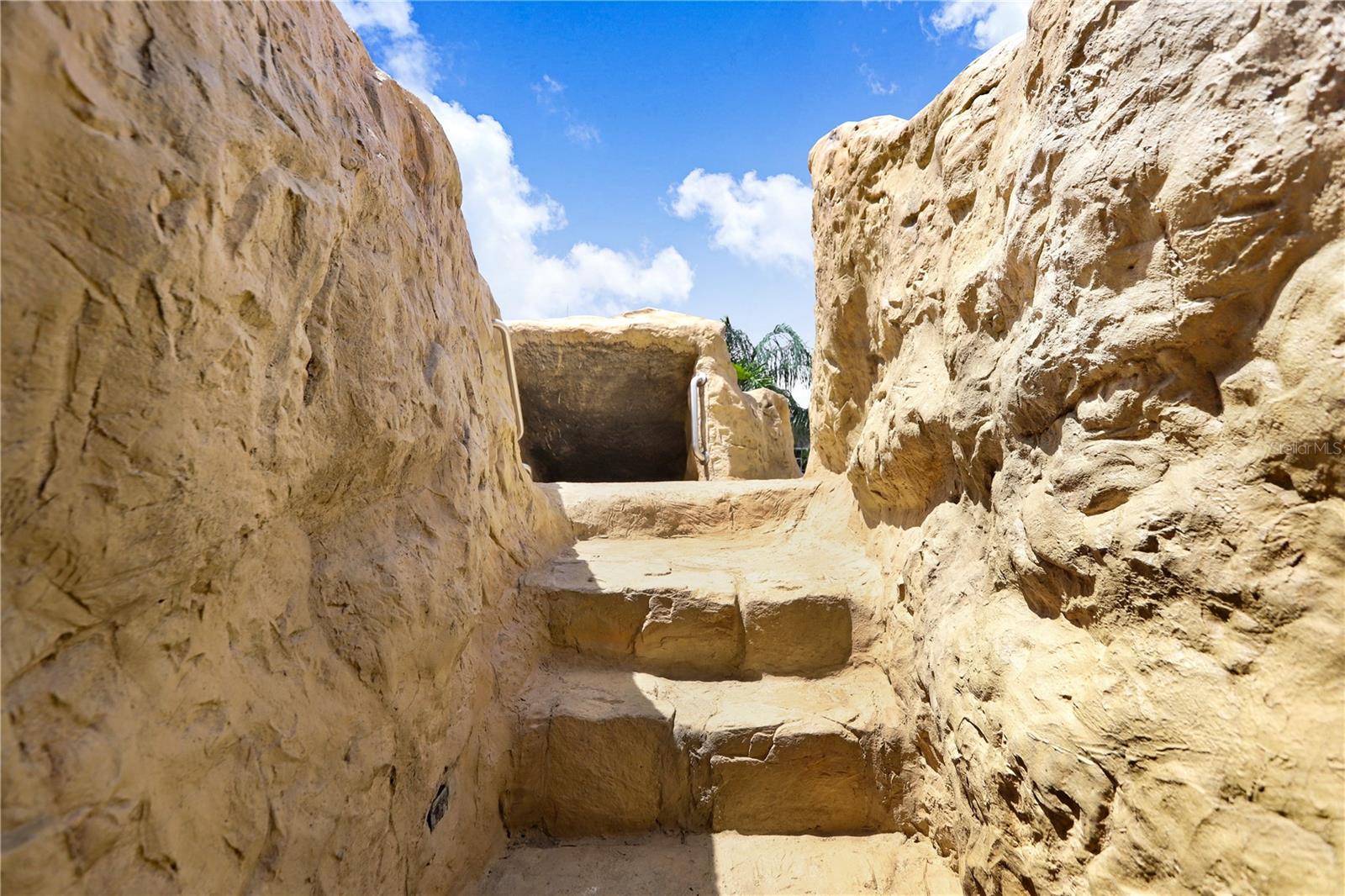 23325 ABERCORN LN, LAND O LAKES, FL, 34639