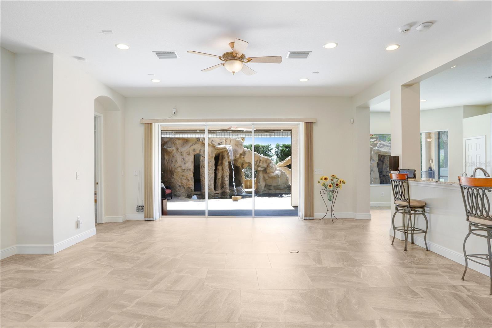 23325 ABERCORN LN, LAND O LAKES, FL, 34639