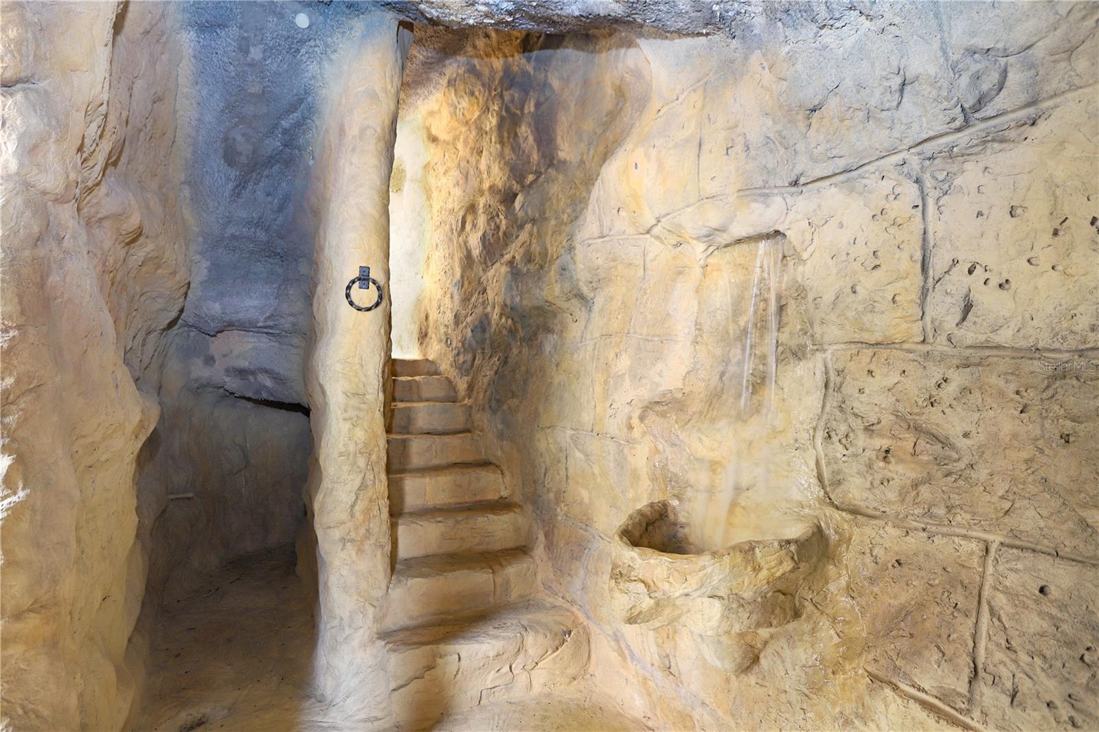 23325 ABERCORN LN, LAND O LAKES, FL, 34639