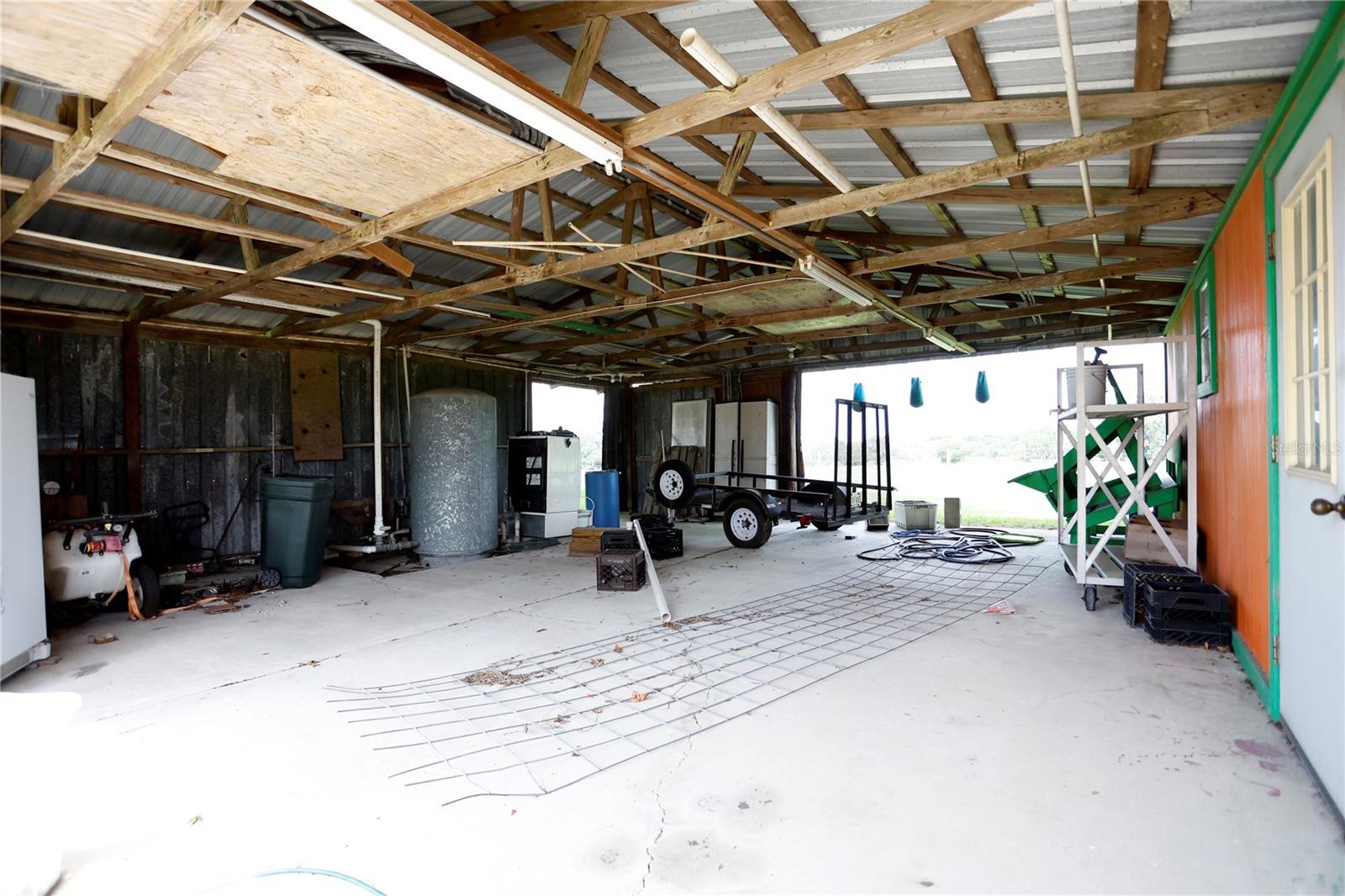 TB8388007 Property Photo