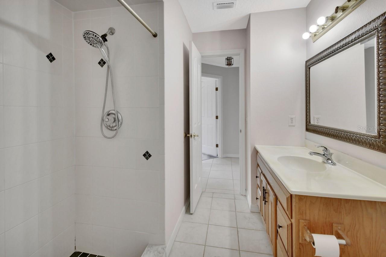 1141 GLENDALE AVE, DELTONA, FL, 32725