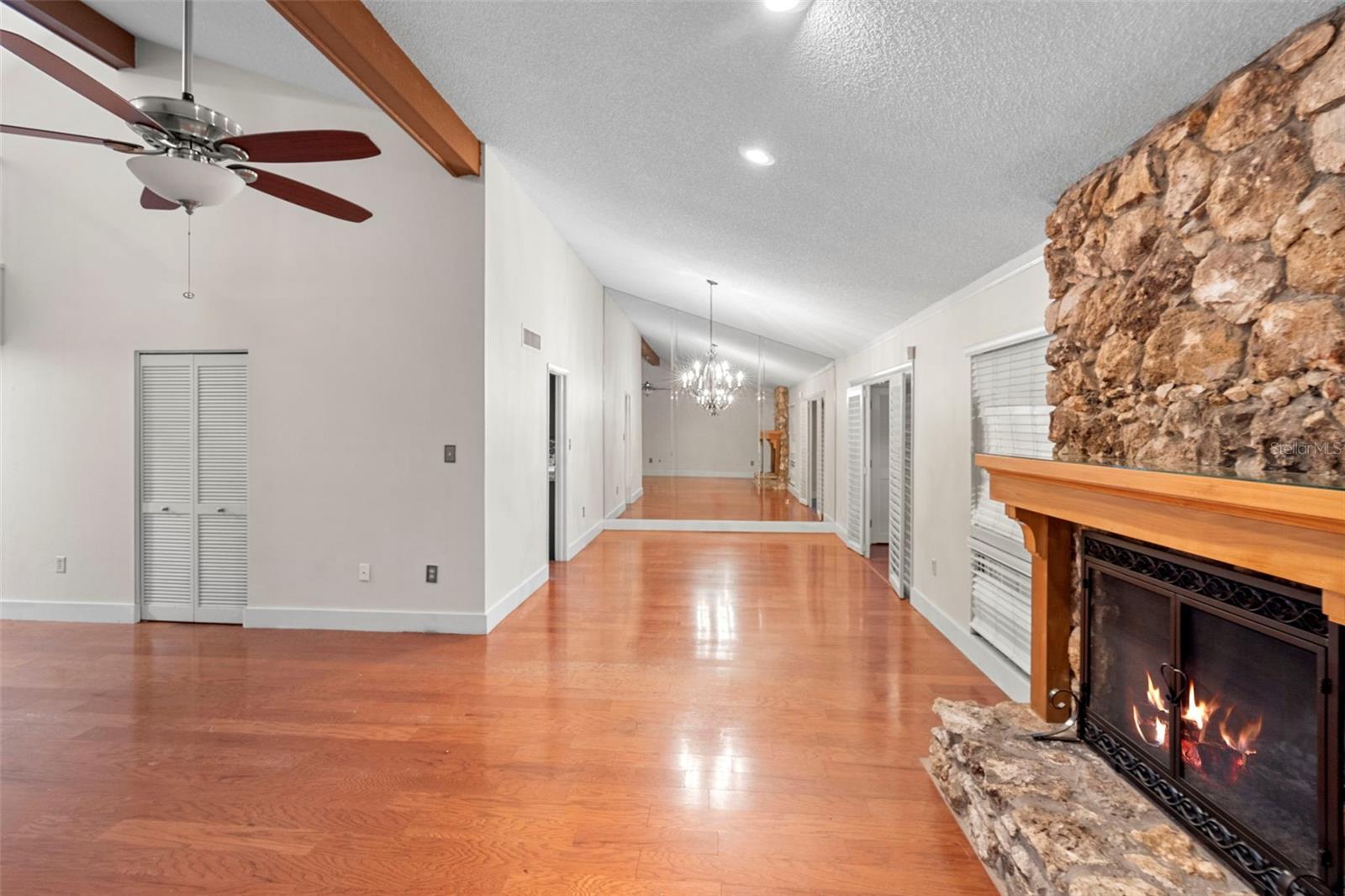 115 OAKS CT #115, SANFORD, FL, 32771