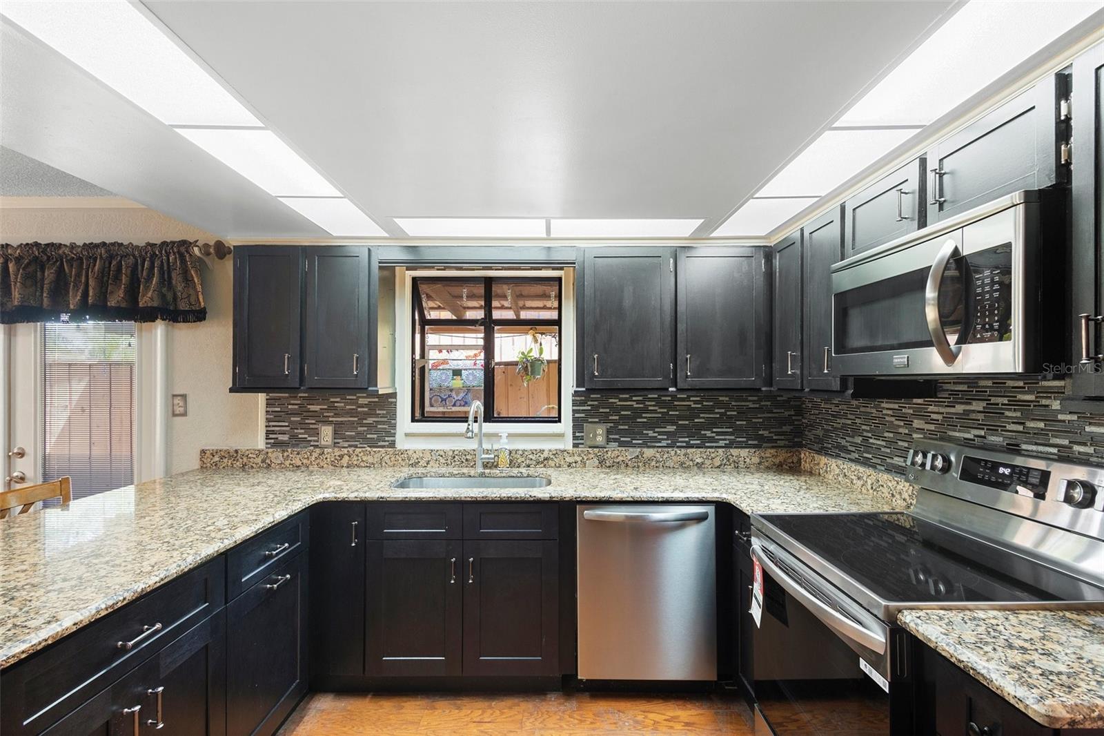 115 OAKS CT #115, SANFORD, FL, 32771