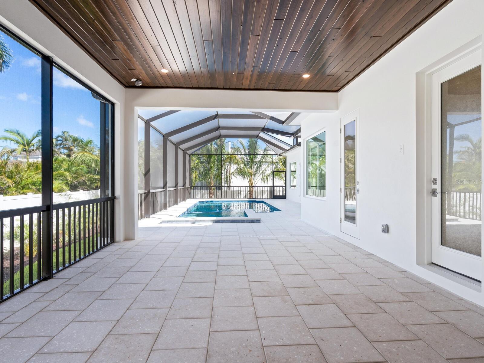 A4653243 Property Photo