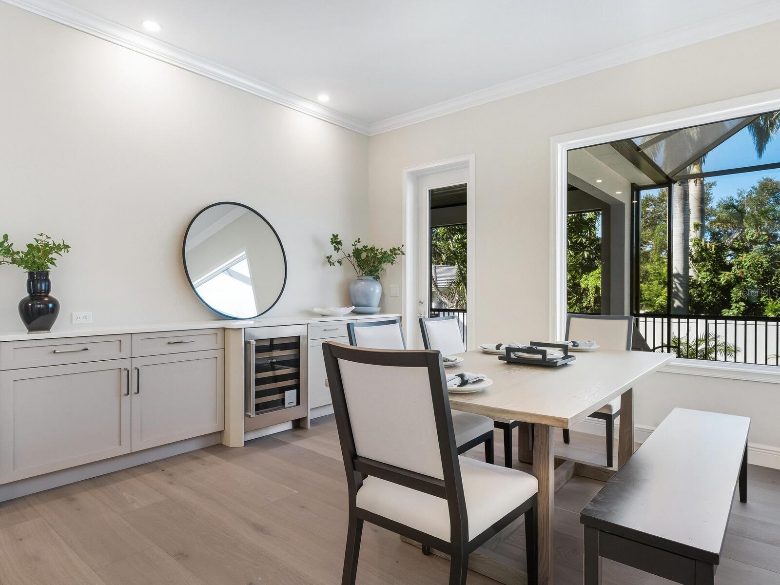 A4653243 Property Photo