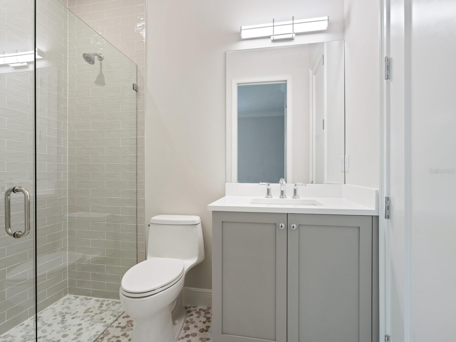 A4653243 Property Photo