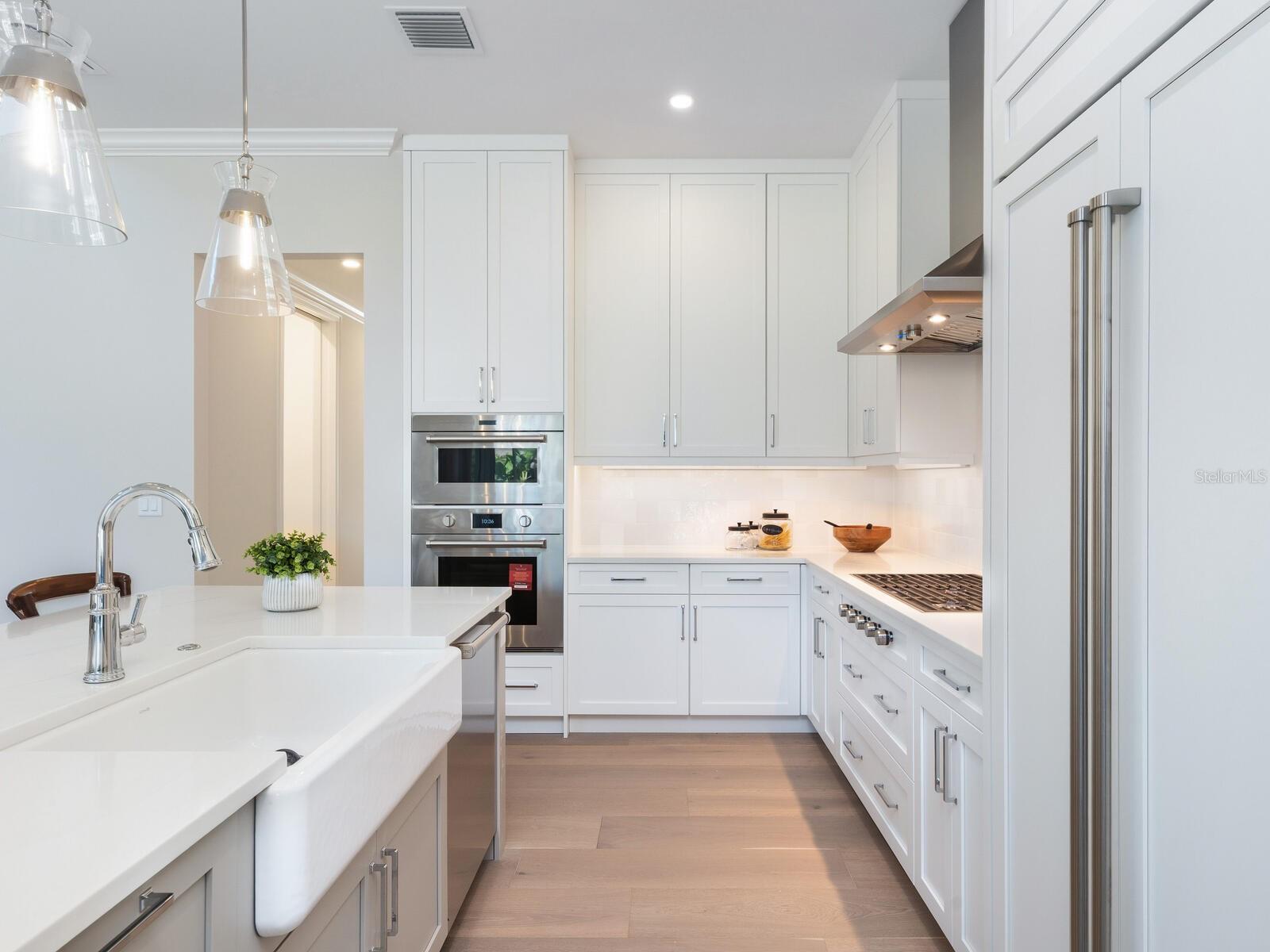 A4653243 Property Photo