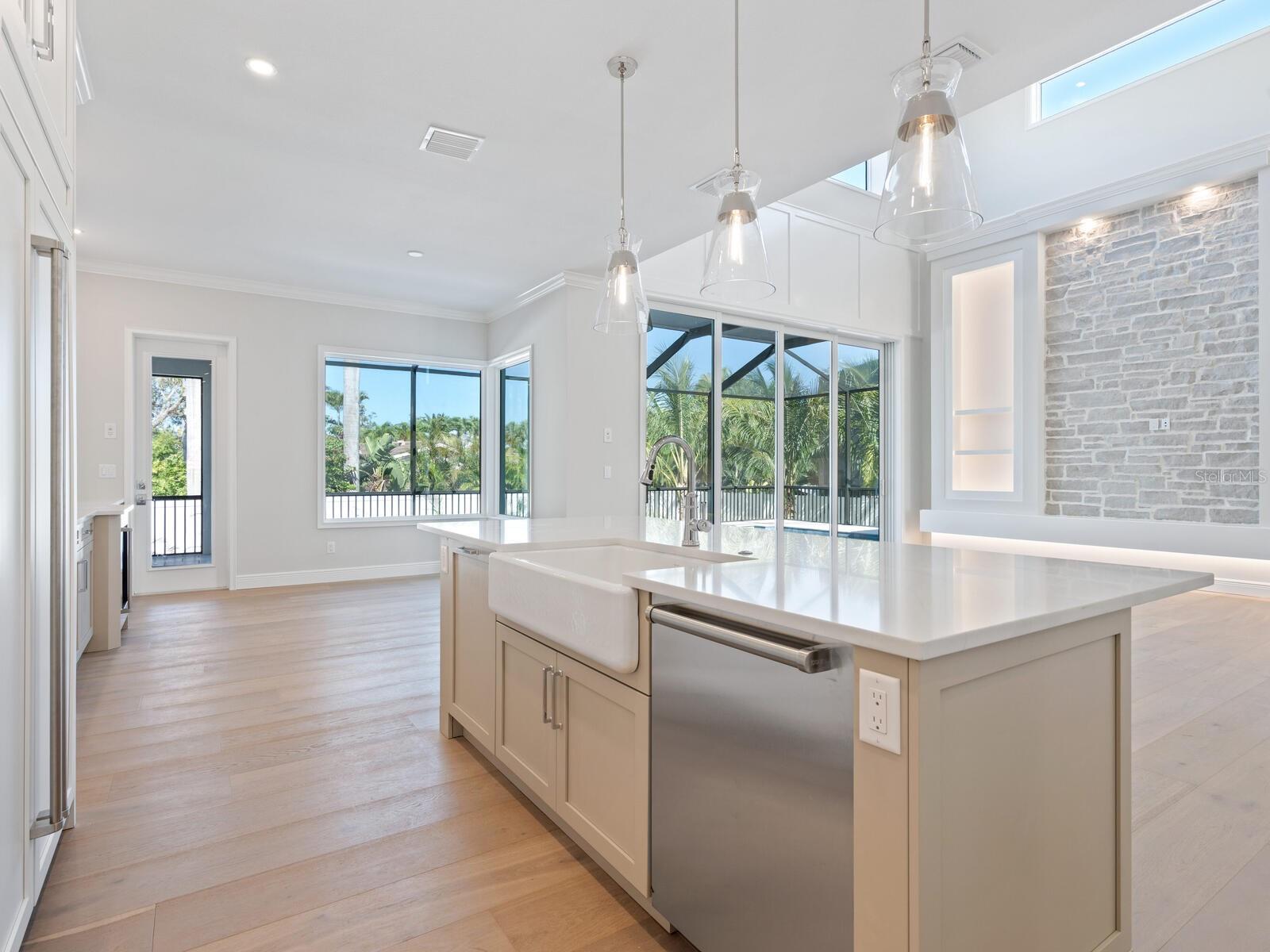 A4653243 Property Photo