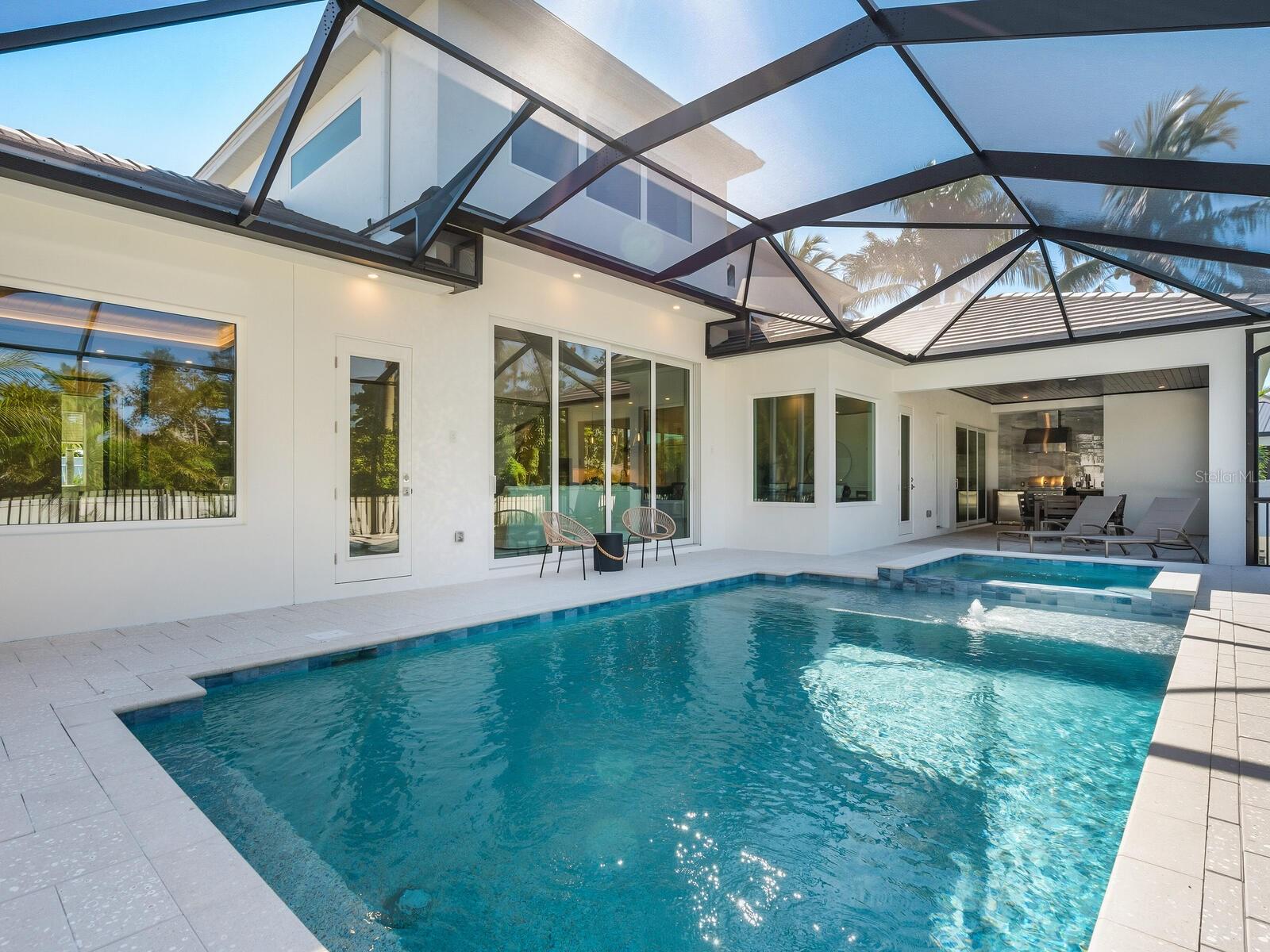 A4653243 Property Photo