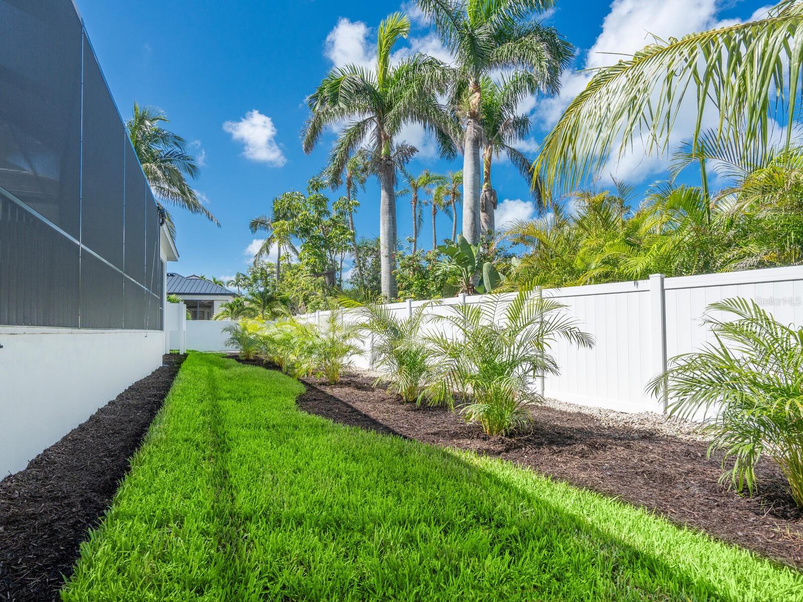 A4653243 Property Photo