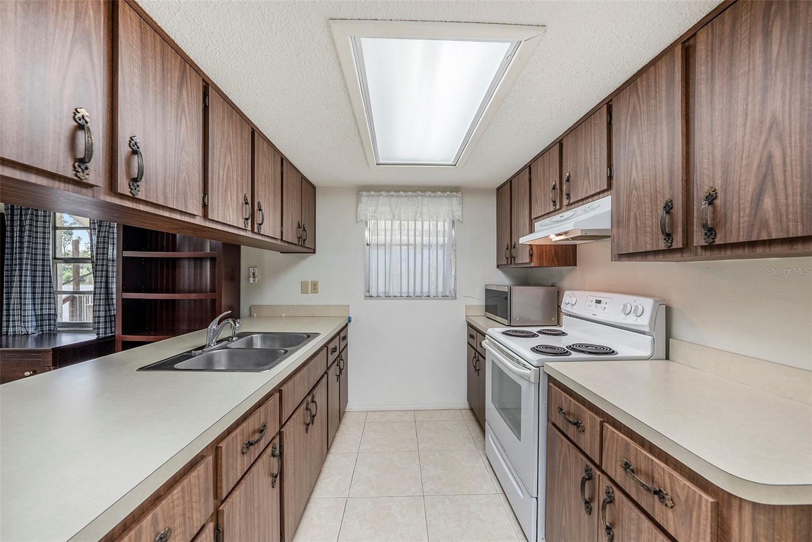 6520 MEADOWBROOK LN, NEW PORT RICHEY, FL, 34653