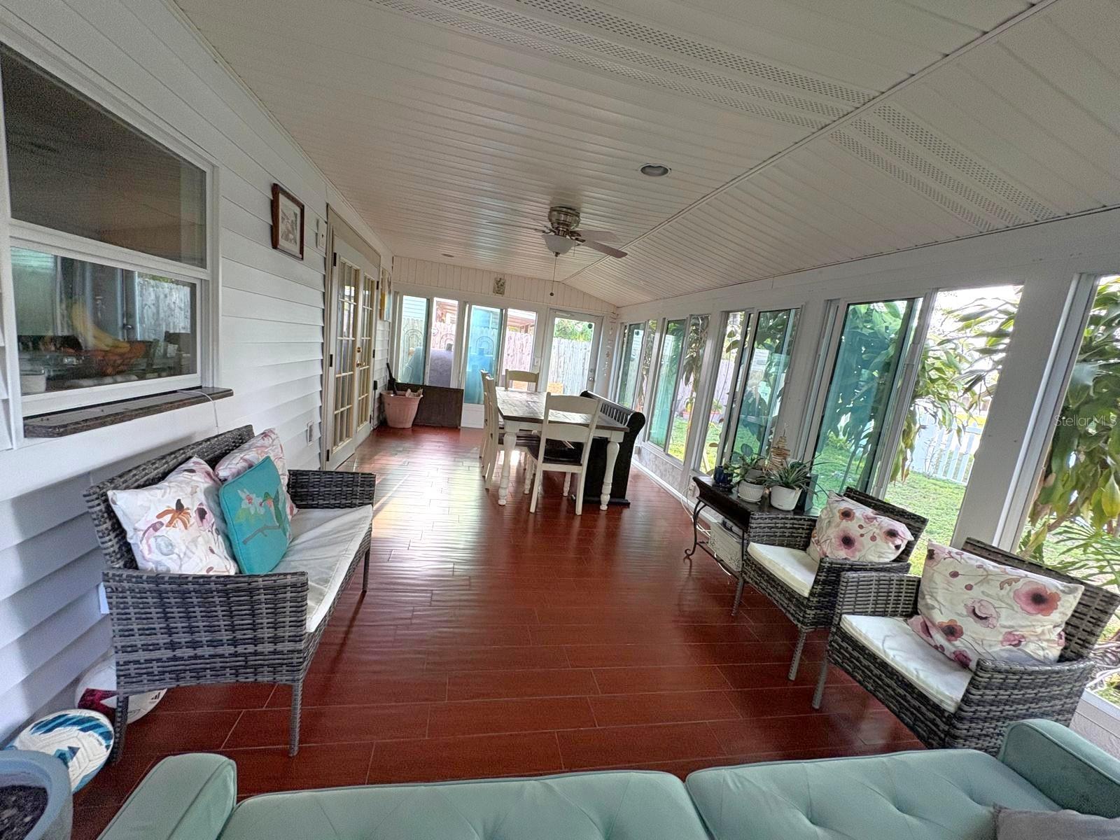 10775 GLEN ELLEN DR, TAMPA, FL, 33624