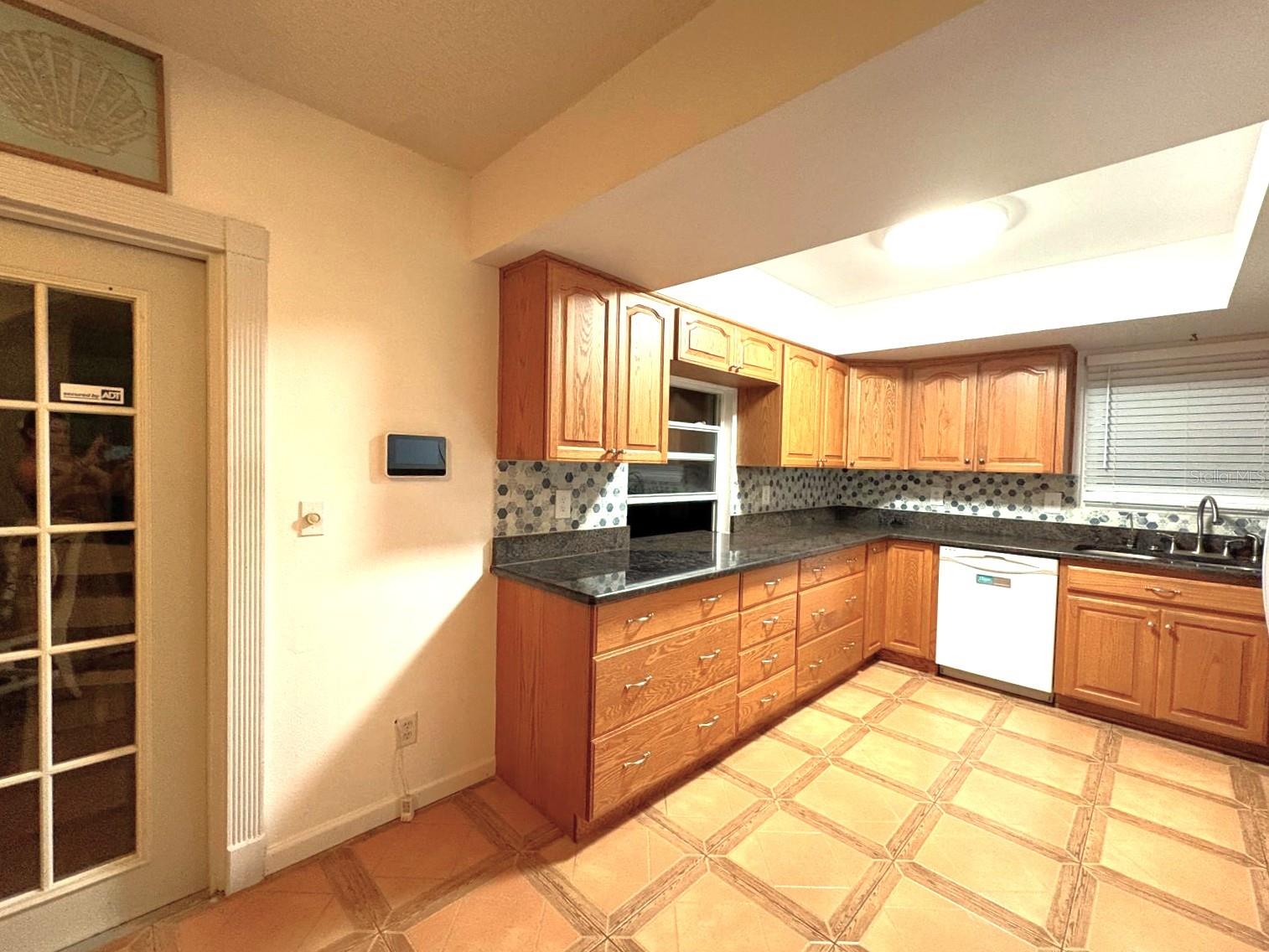 10775 GLEN ELLEN DR, TAMPA, FL, 33624