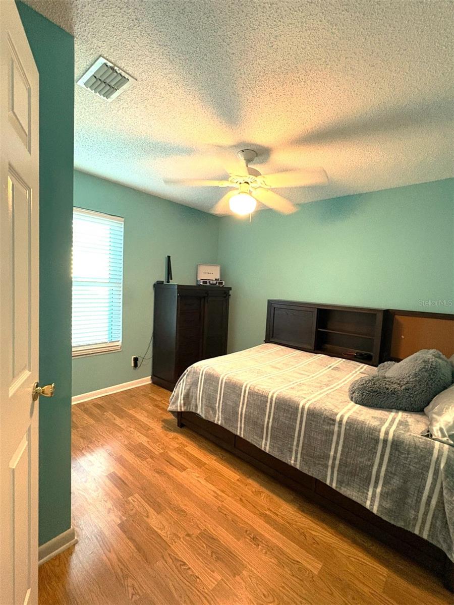 10775 GLEN ELLEN DR, TAMPA, FL, 33624