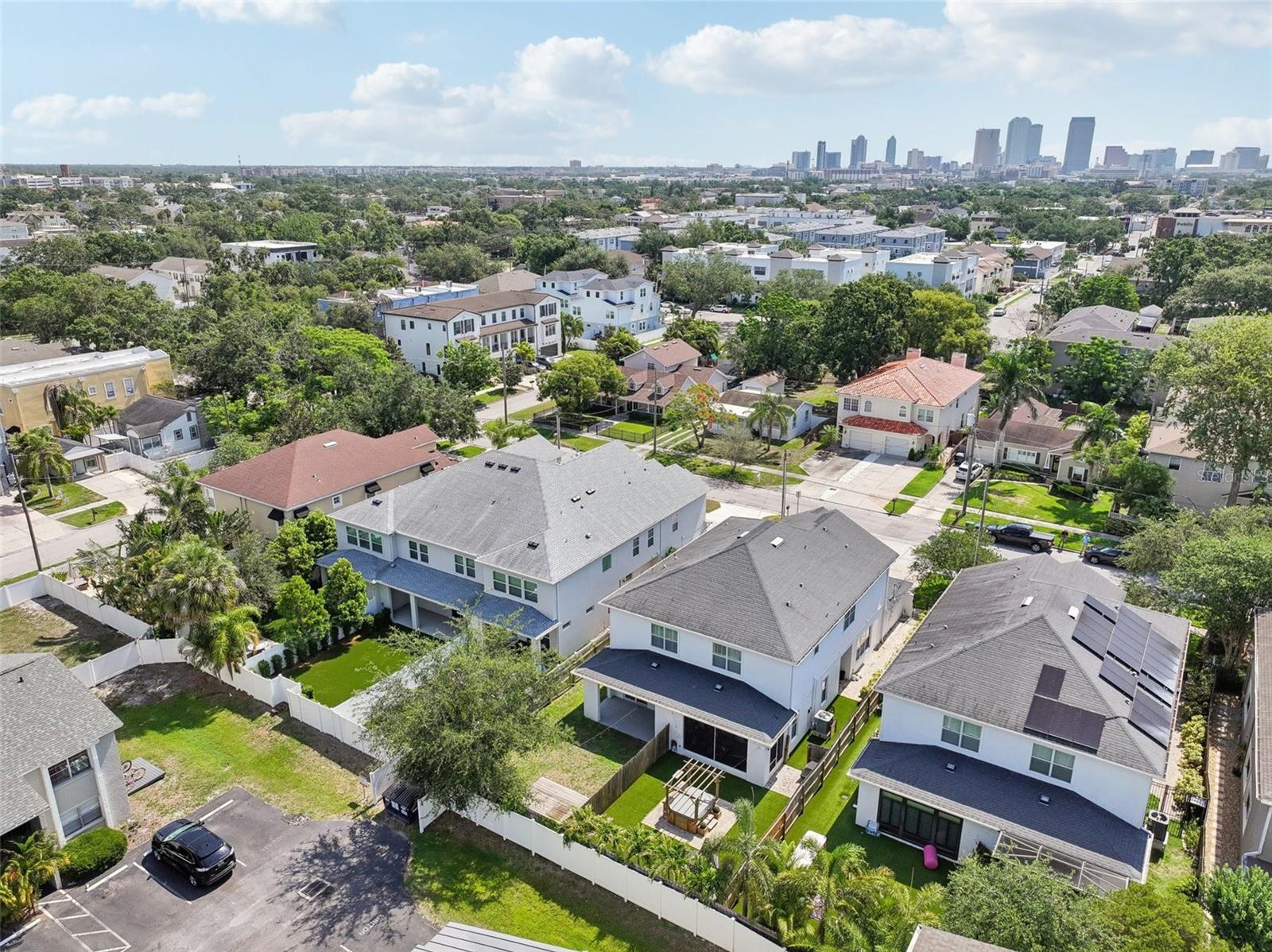 307 S ARRAWANA AVE #100, TAMPA, FL, 33609