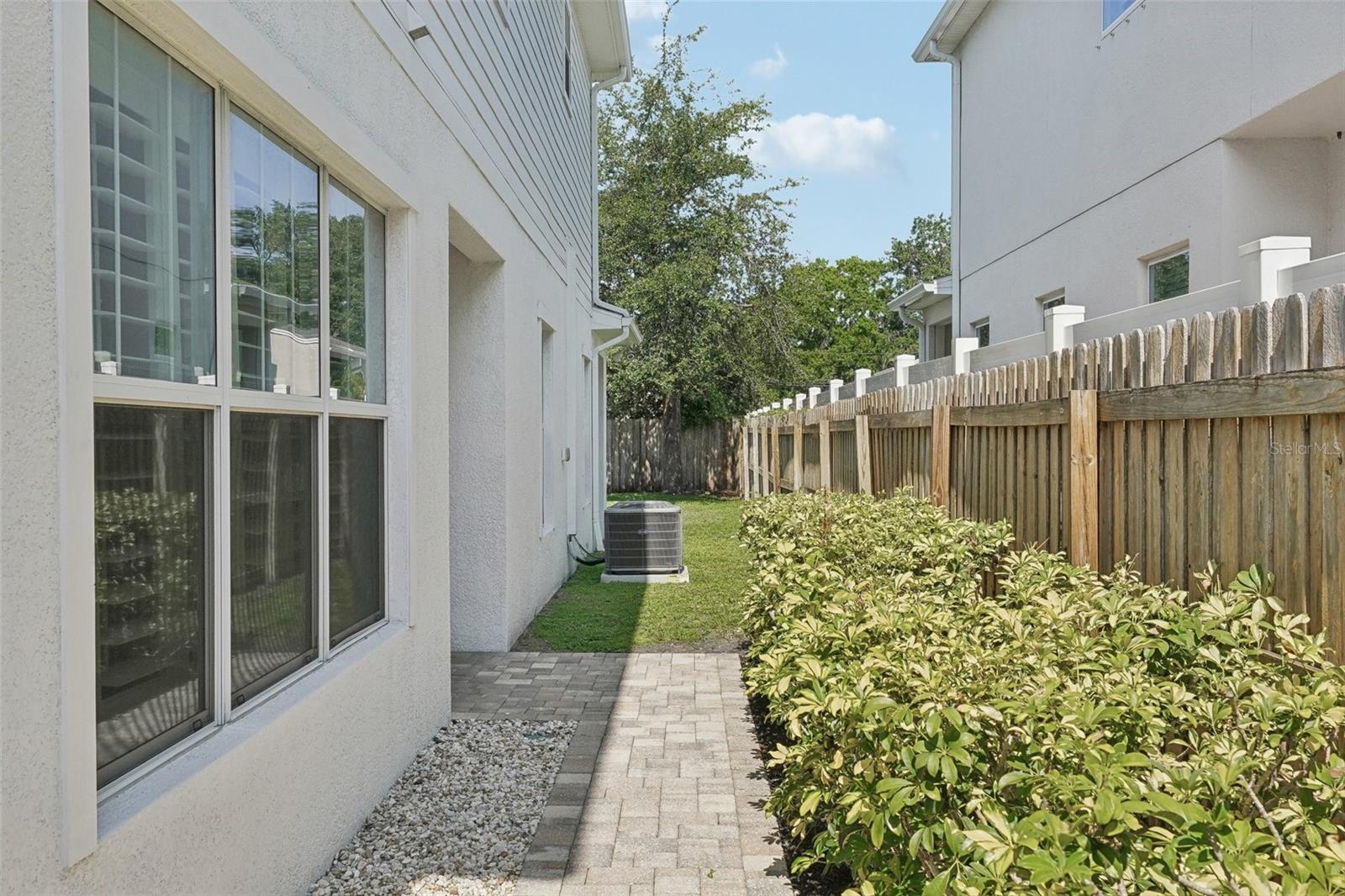 307 S ARRAWANA AVE #100, TAMPA, FL, 33609