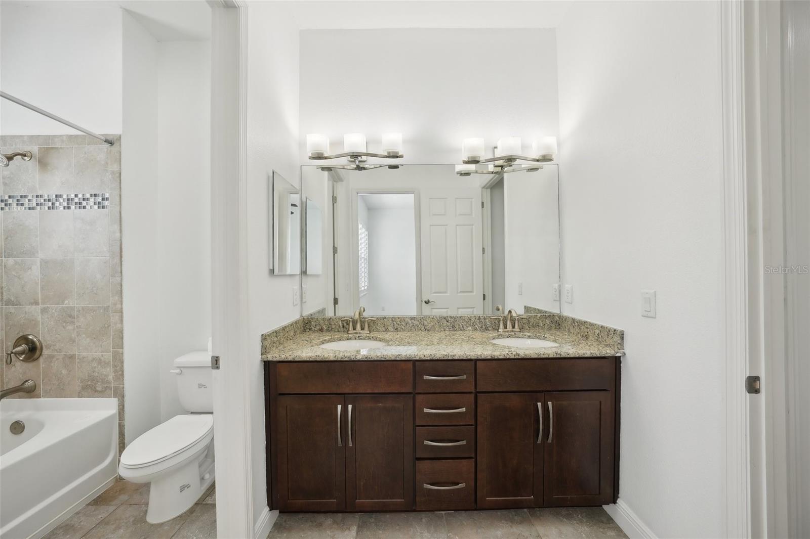 307 S ARRAWANA AVE #100, TAMPA, FL, 33609