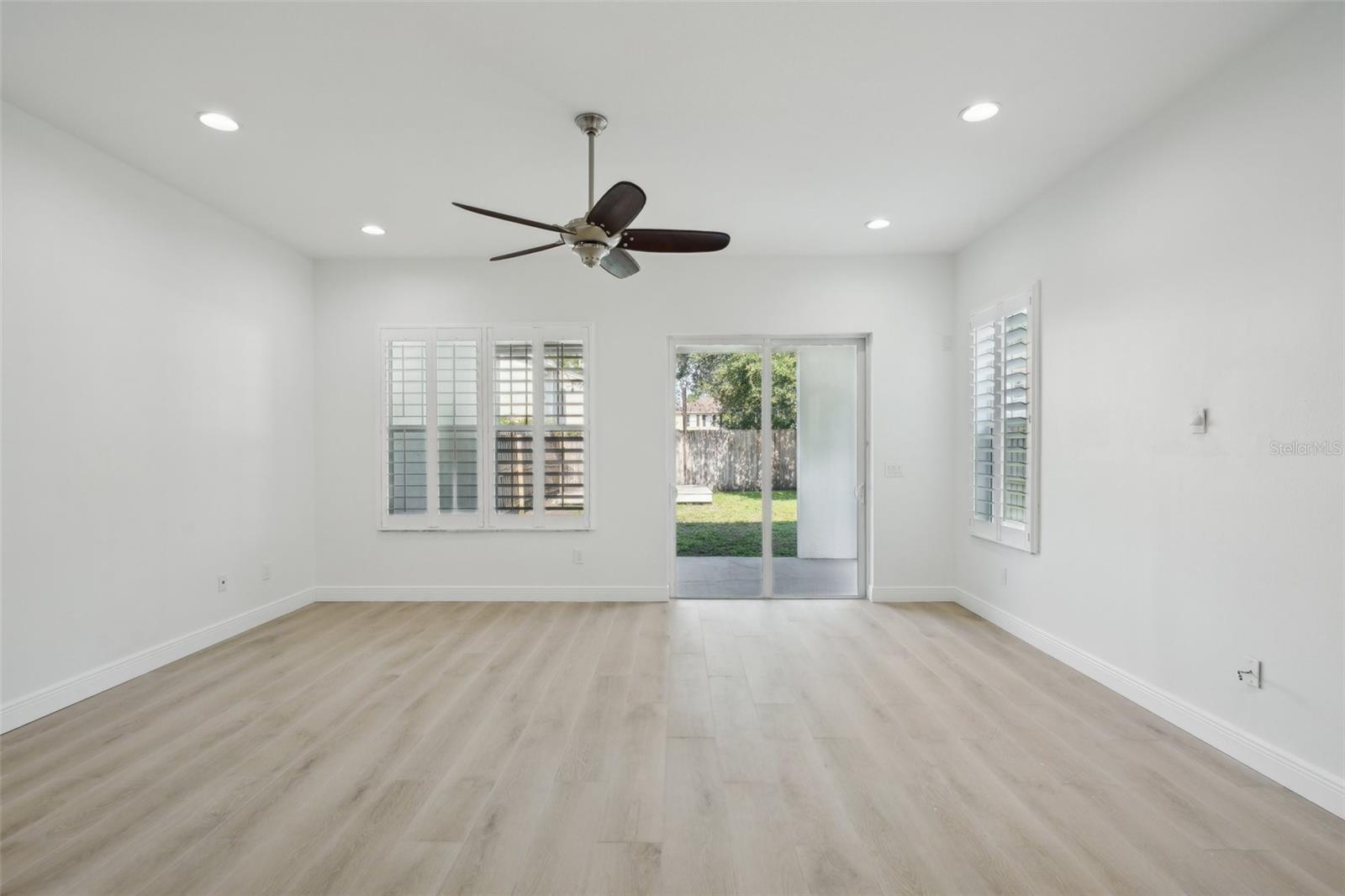 307 S ARRAWANA AVE #100, TAMPA, FL, 33609