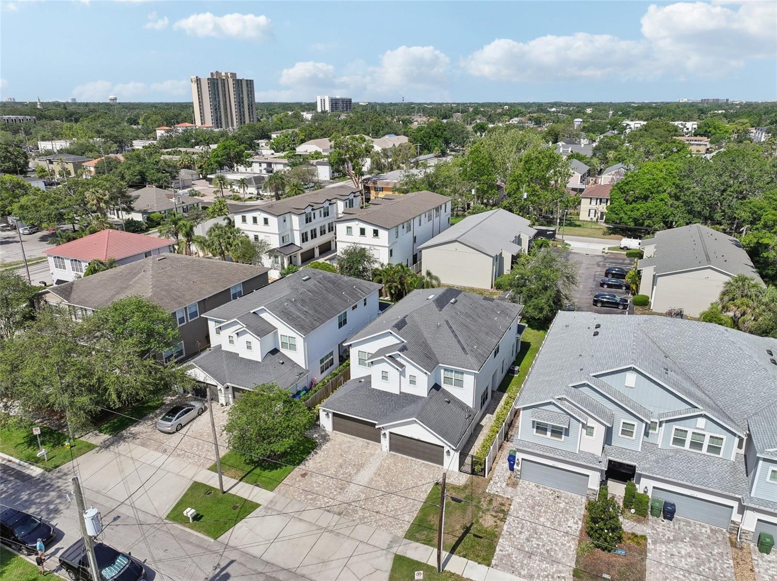 307 S ARRAWANA AVE #100, TAMPA, FL, 33609