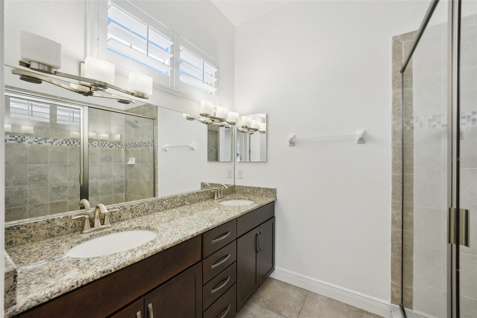 307 S ARRAWANA AVE #100, TAMPA, FL, 33609