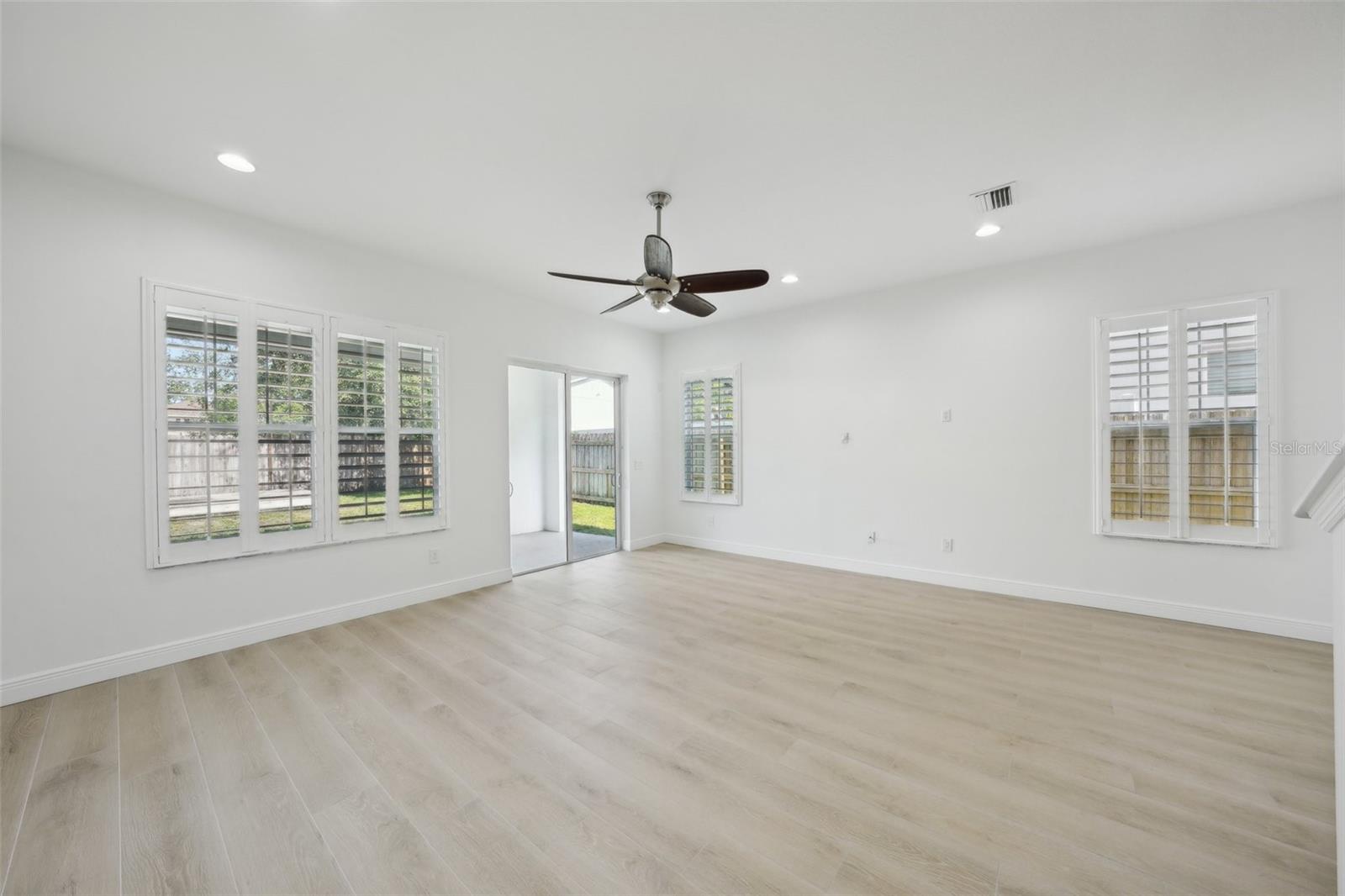 307 S ARRAWANA AVE #100, TAMPA, FL, 33609