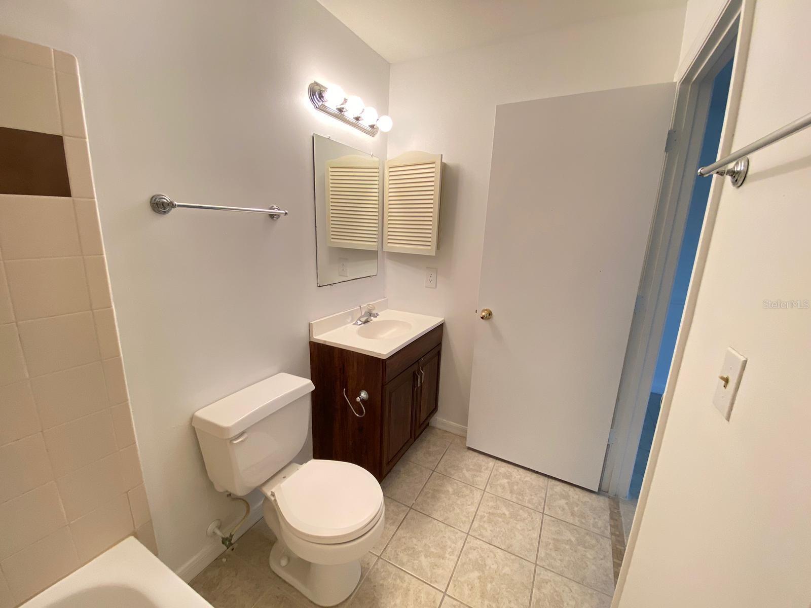 6166 WESTGATE DR #103, ORLANDO, FL, 32835