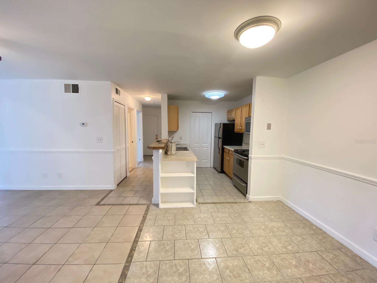 6166 WESTGATE DR #103, ORLANDO, FL, 32835