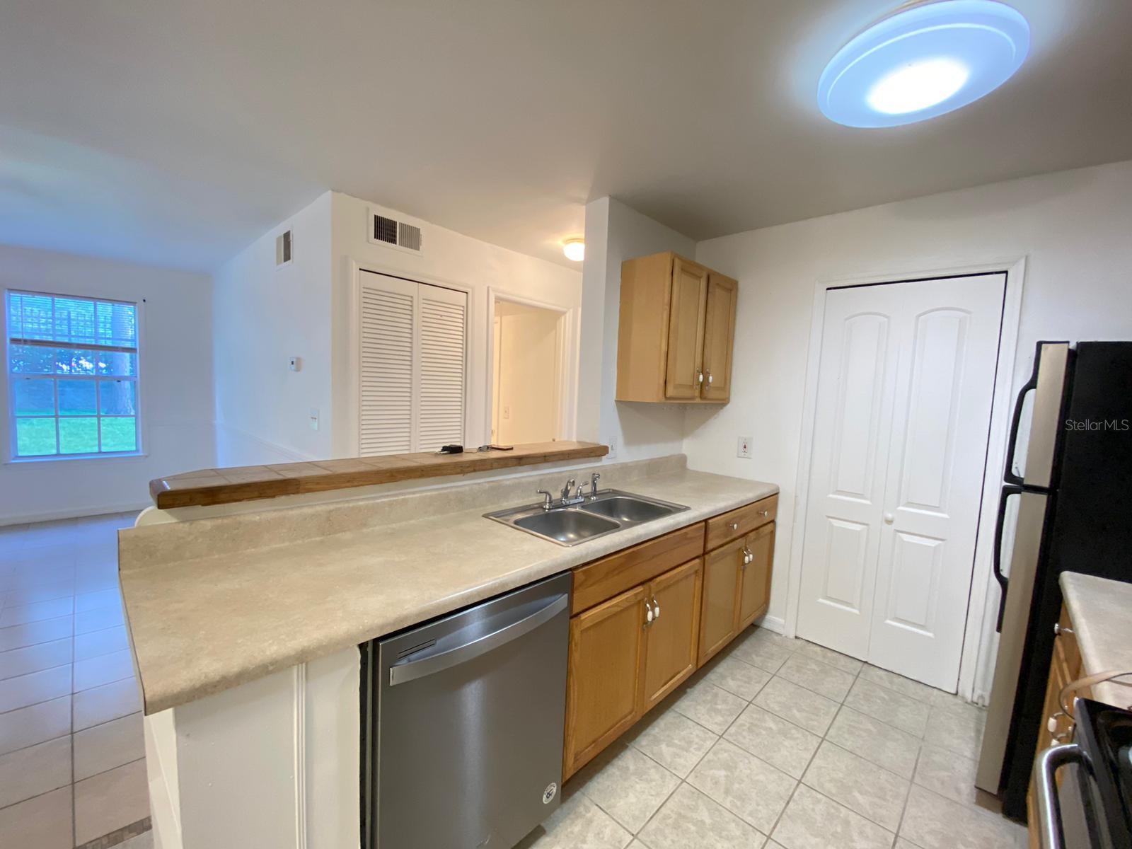 6166 WESTGATE DR #103, ORLANDO, FL, 32835