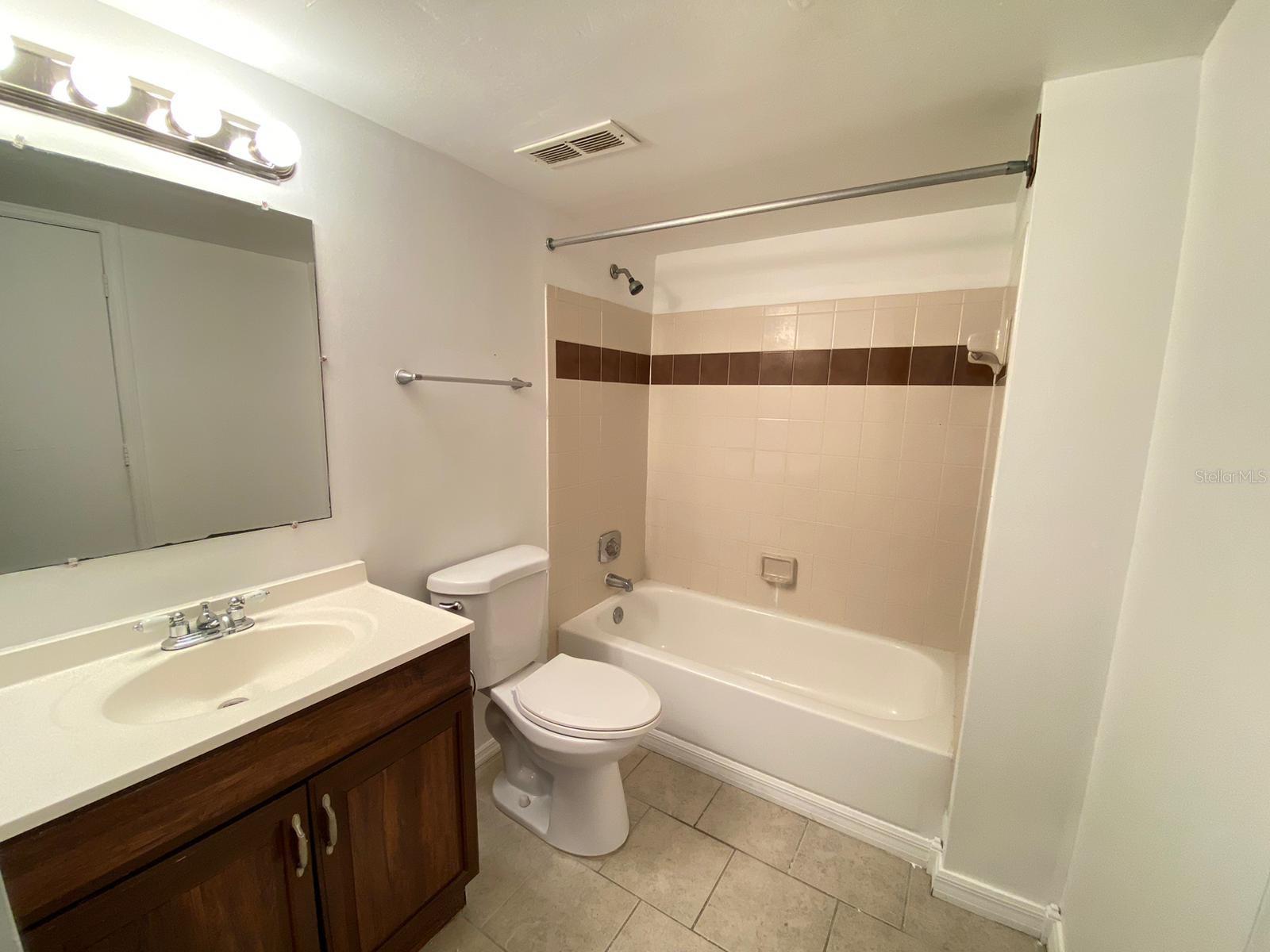 6166 WESTGATE DR #103, ORLANDO, FL, 32835