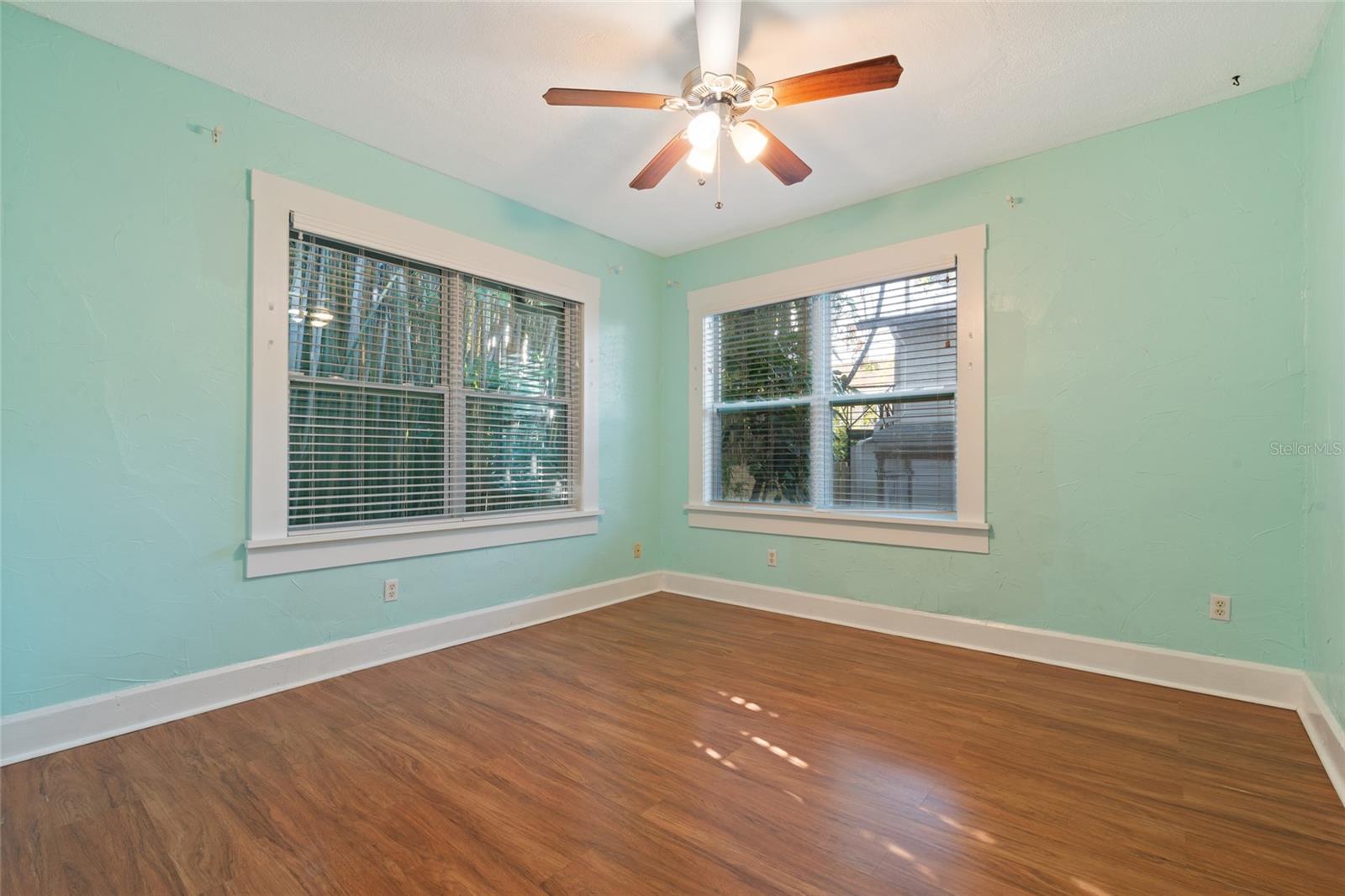 2451 2ND AVE N, ST PETERSBURG, FL, 33713