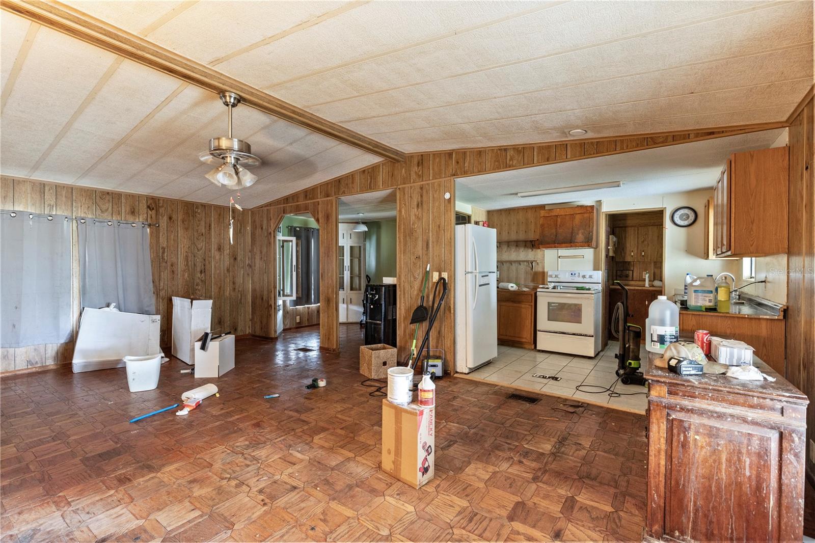 2106 RICH RD, MYAKKA CITY, FL, 34251